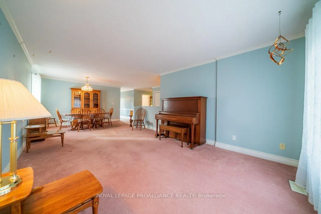 Photo 95 of 100 Selena Avenue, Belleville, Belleville Ward — HOMEH