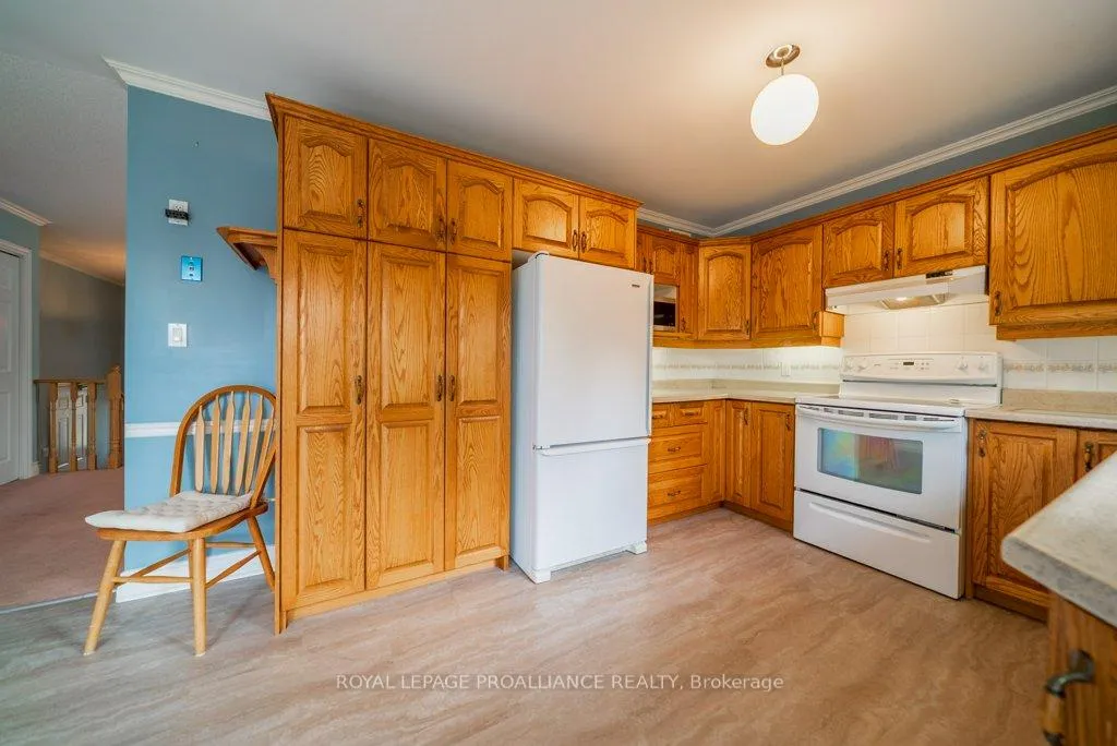 Photo 131 of 100 Selena Avenue, Belleville, Belleville Ward — HOMEH