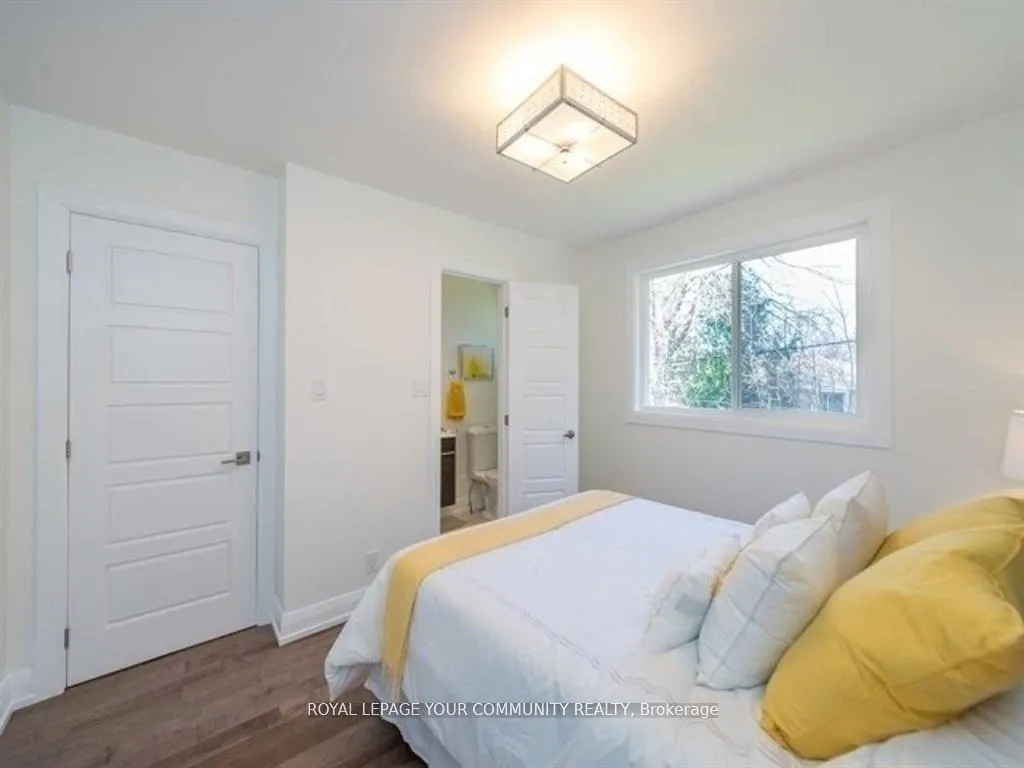 Photo 15 of Unit MAIN, 112 Murray Drive, Aurora, Aurora Highlands — HOMEH