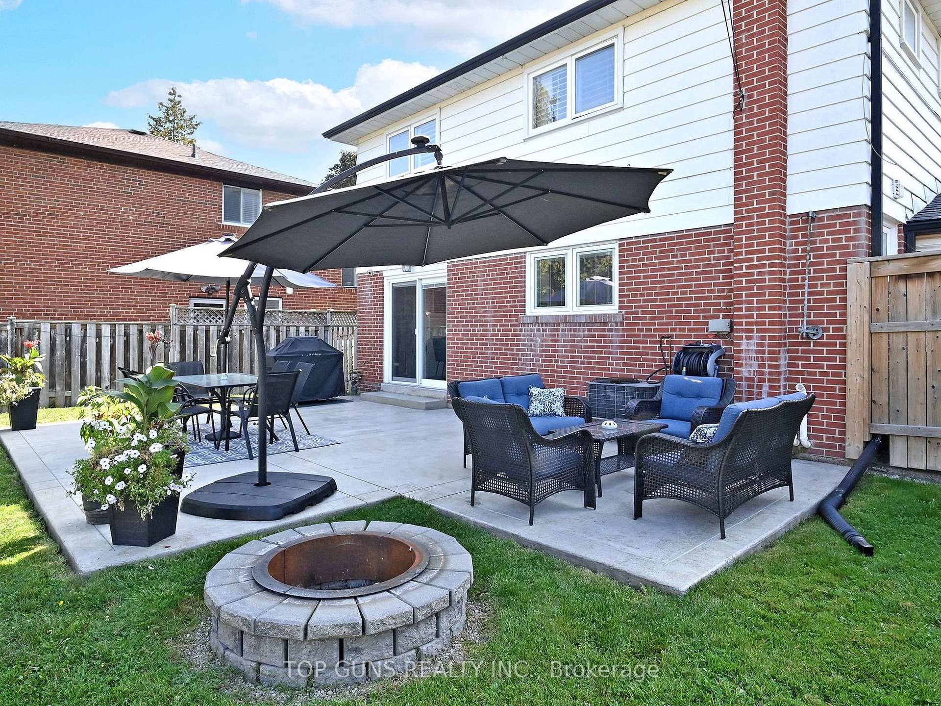 Photo 49 of 25 Ringway Crescent, Etobicoke, Elms-Old Rexdale — HOMEH