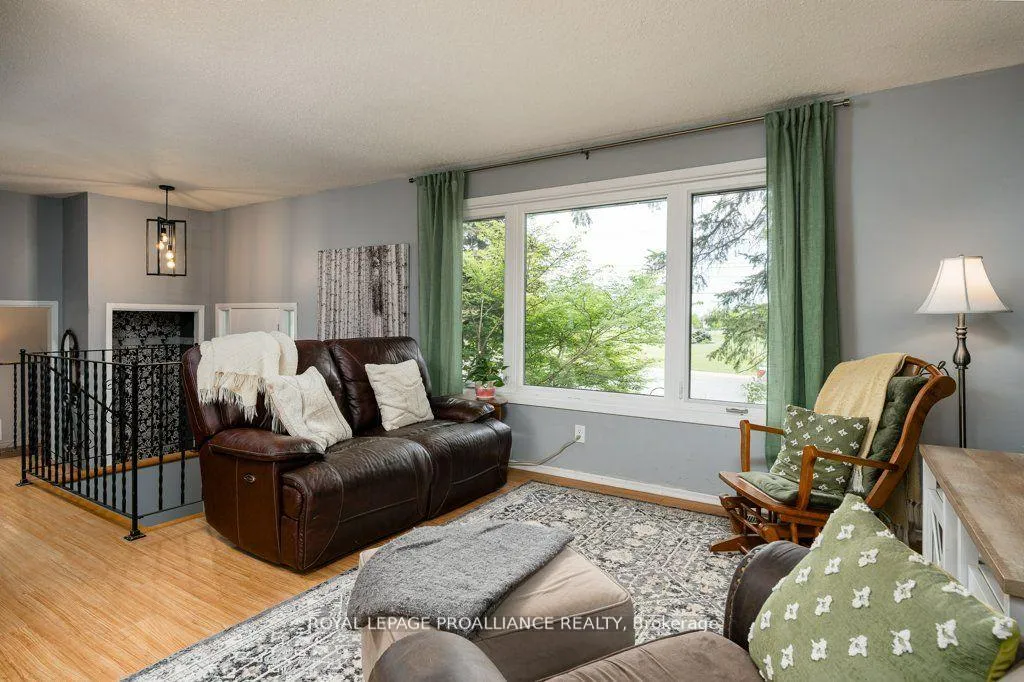 Photo 92 of 44 Sidney Street, Belleville, Belleville Ward — HOMEH