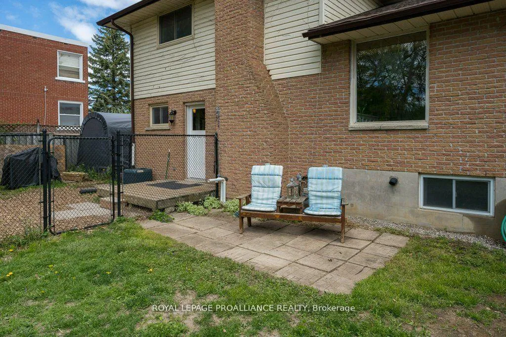 Photo 241 of 44 Sidney Street, Belleville, Belleville Ward — HOMEH