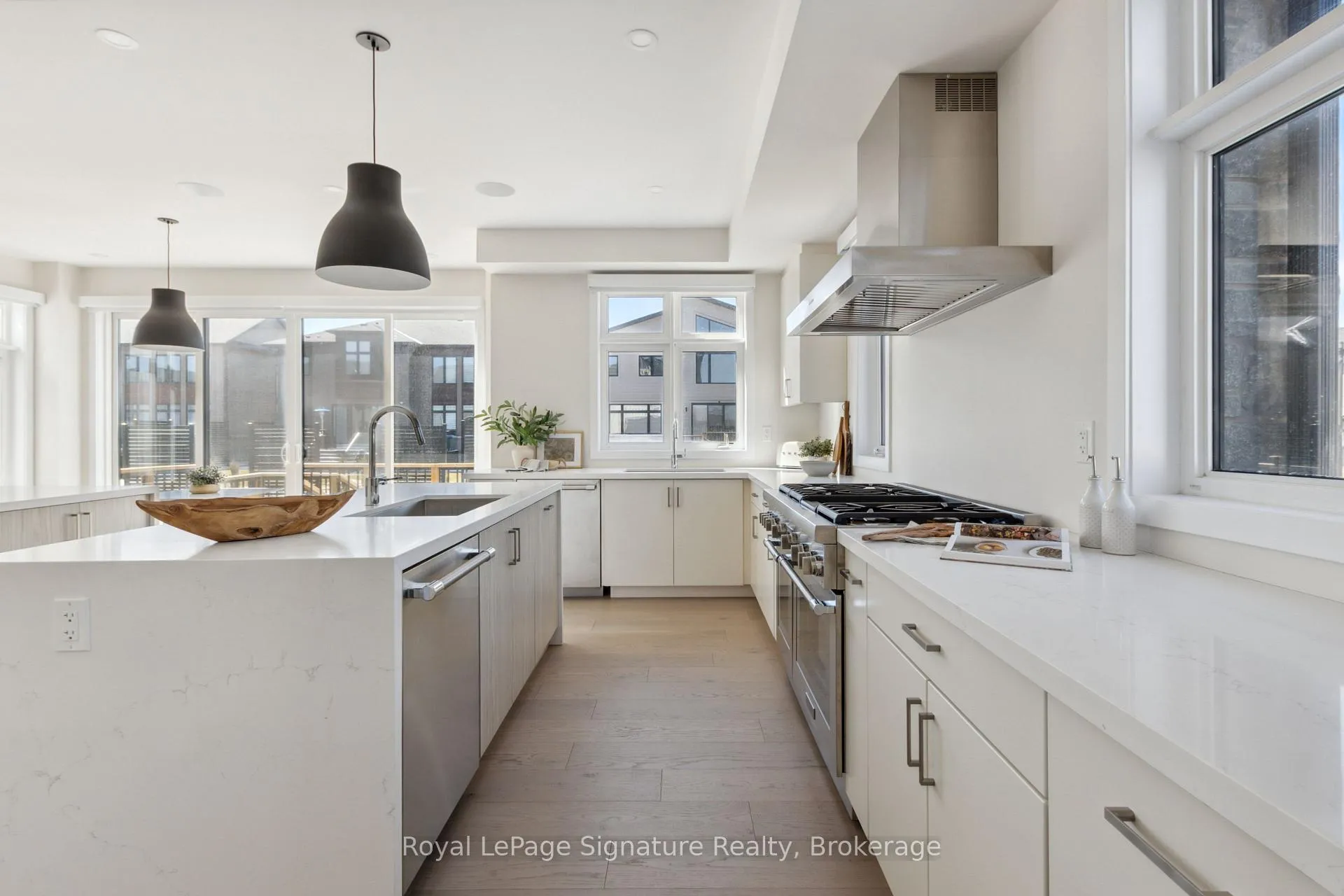 Photo 71 of 101 Cattail Crescent, Blue Mountains — HOMEH
