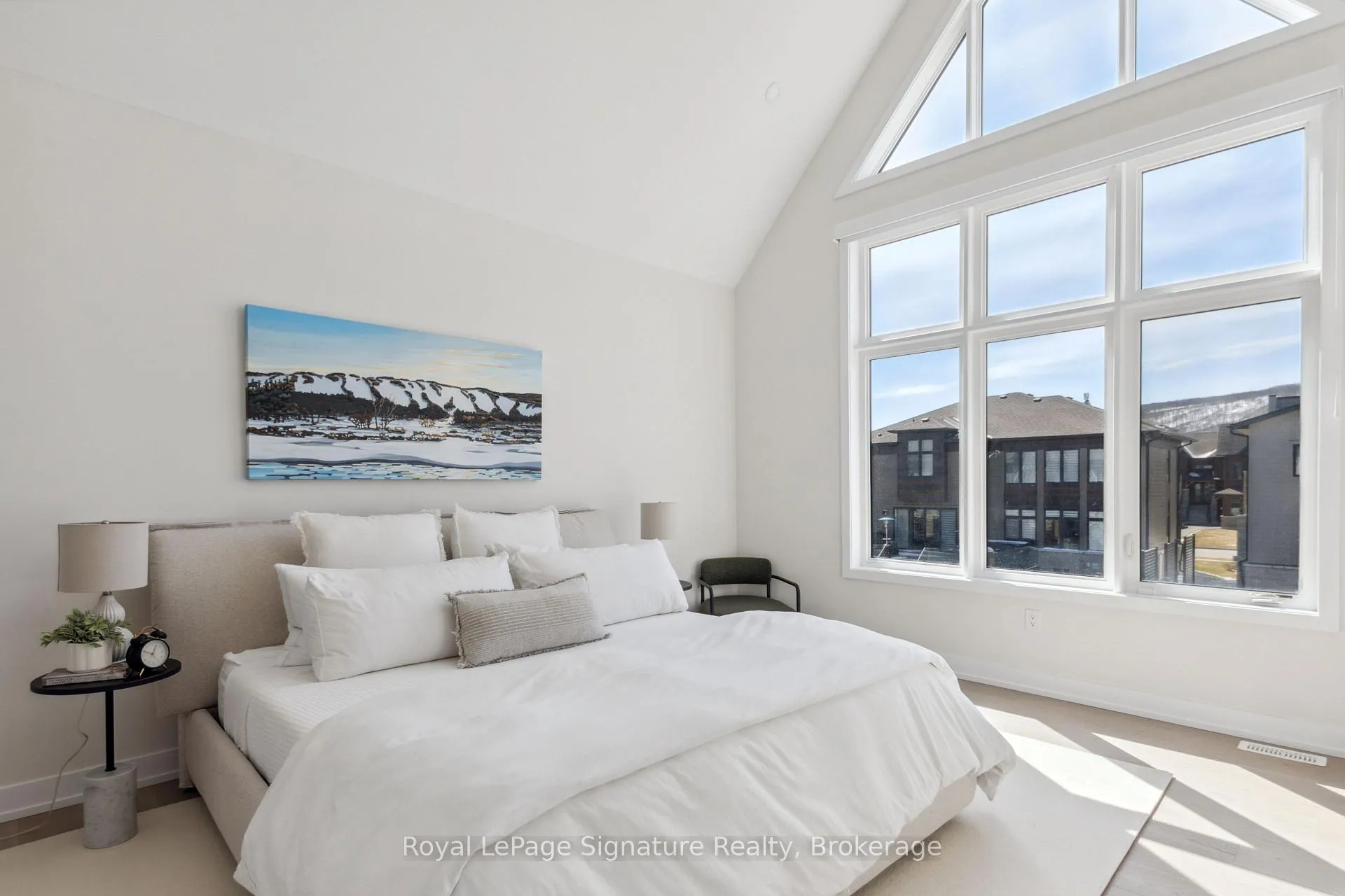 Photo 138 of 101 Cattail Crescent, Blue Mountains — HOMEH