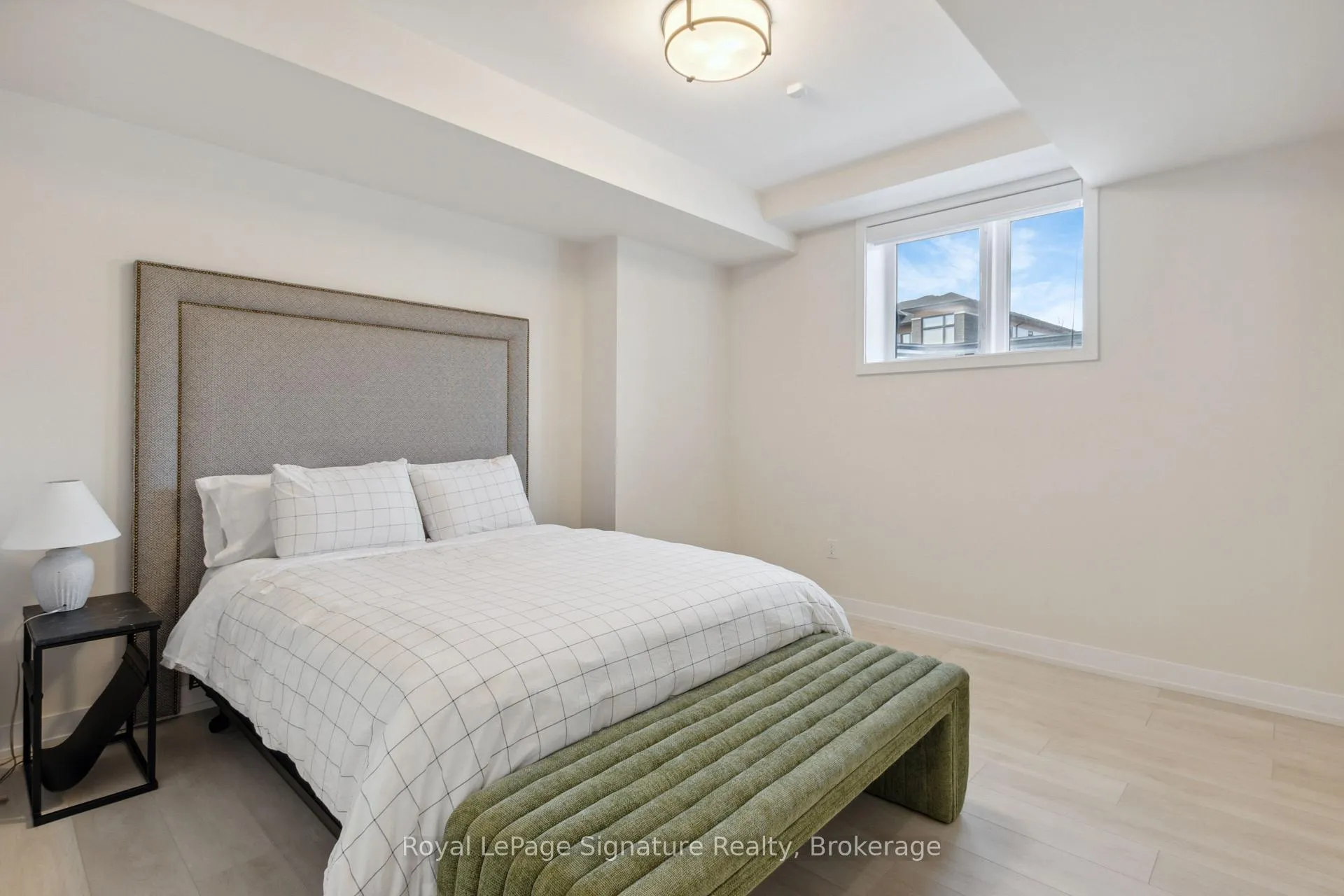 Photo 192 of 101 Cattail Crescent, Blue Mountains — HOMEH