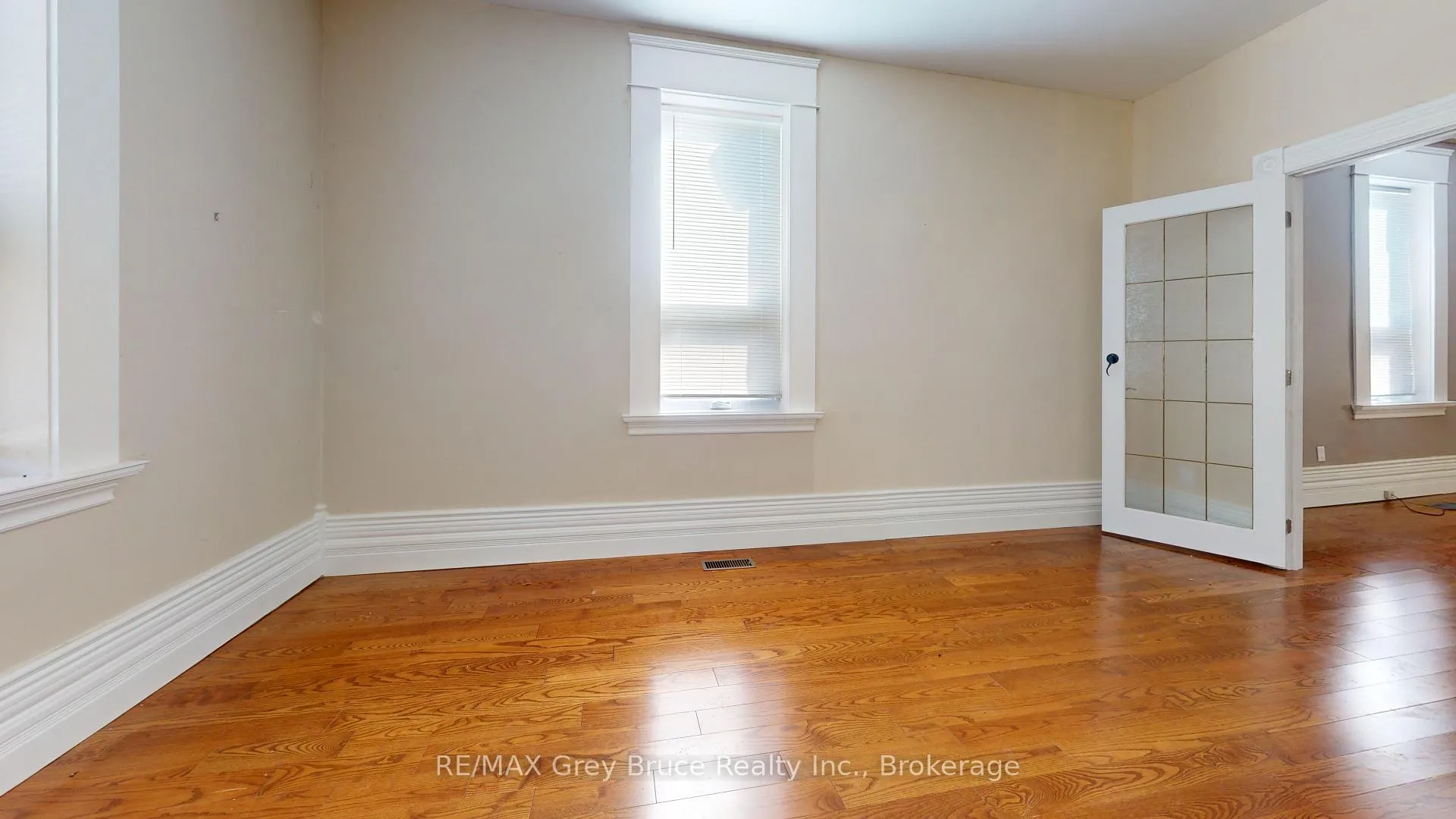 Photo 13 of 89 3rd Street SW, Arran-Elderslie — HOMEH