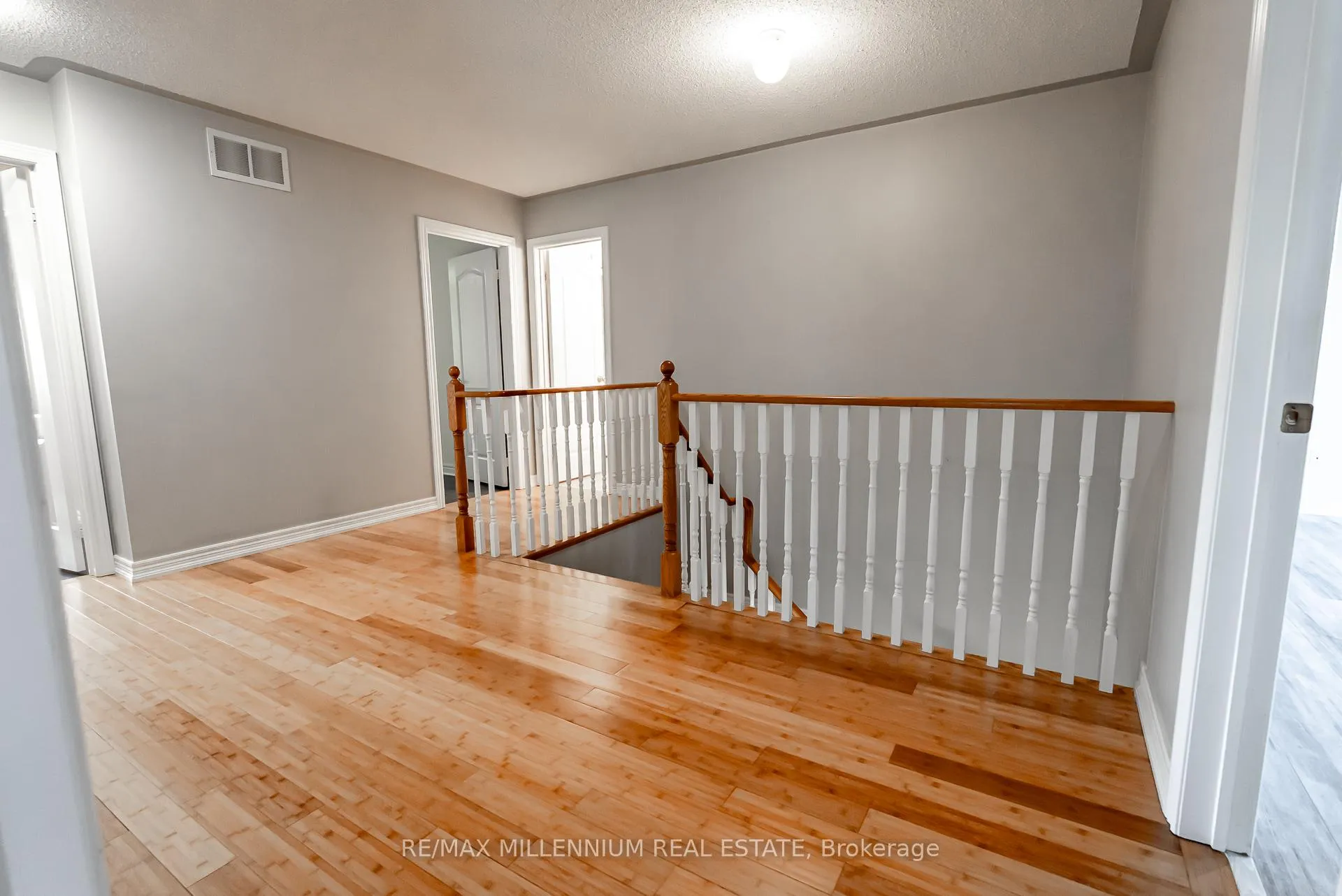 Photo 42 of 25 Bevan Crescent, Ajax, Northwest Ajax — HOMEH