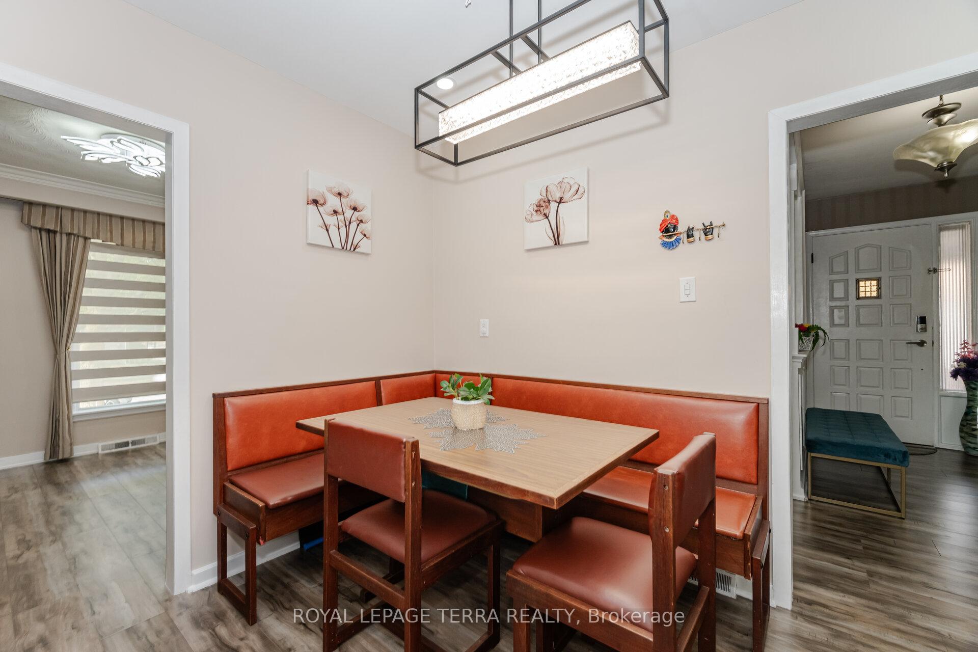 Photo 14 of 65 Alhart Drive, Etobicoke, Thistletown-Beaumonde Heights — HOMEH