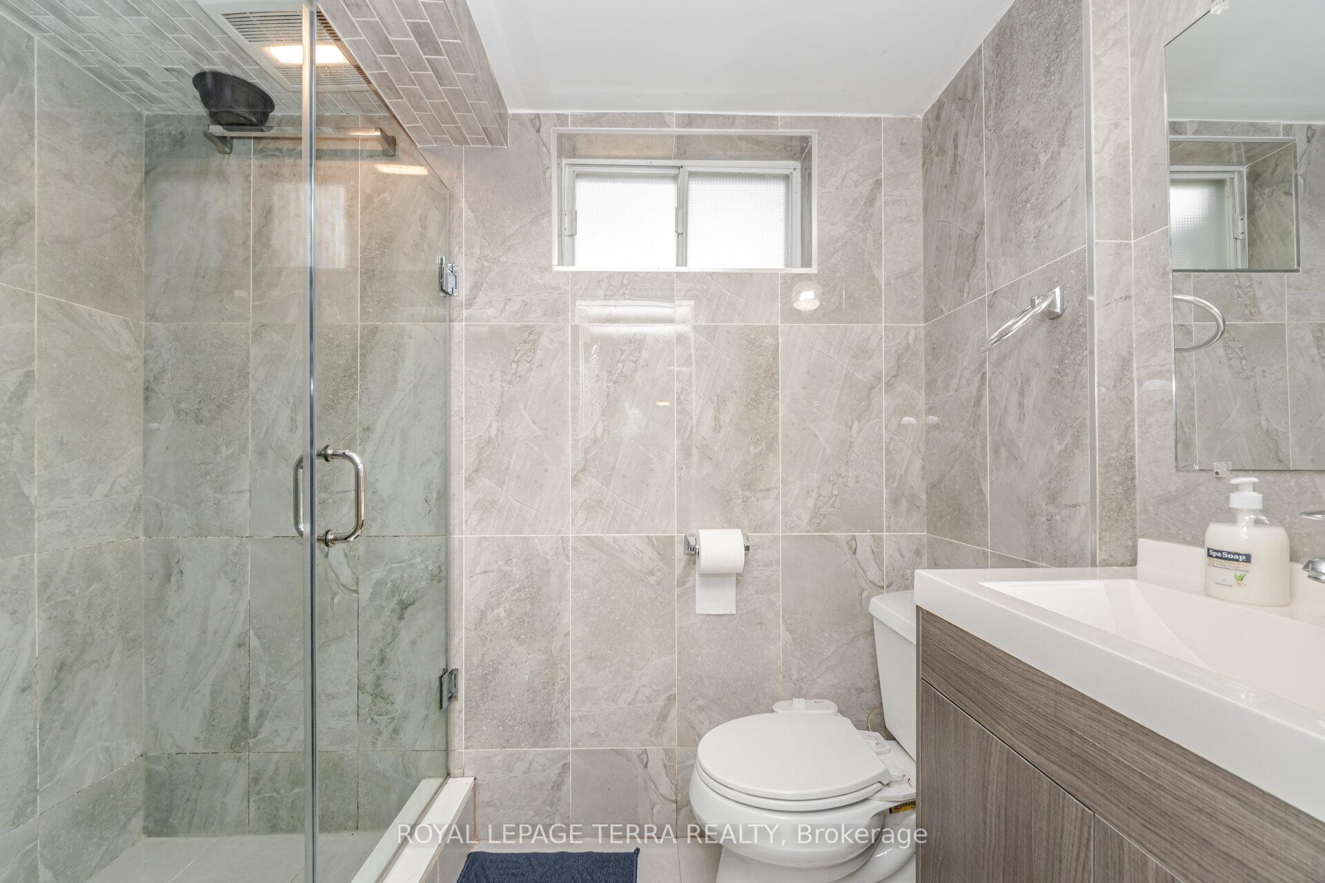 Photo 36 of 65 Alhart Drive, Etobicoke, Thistletown-Beaumonde Heights — HOMEH