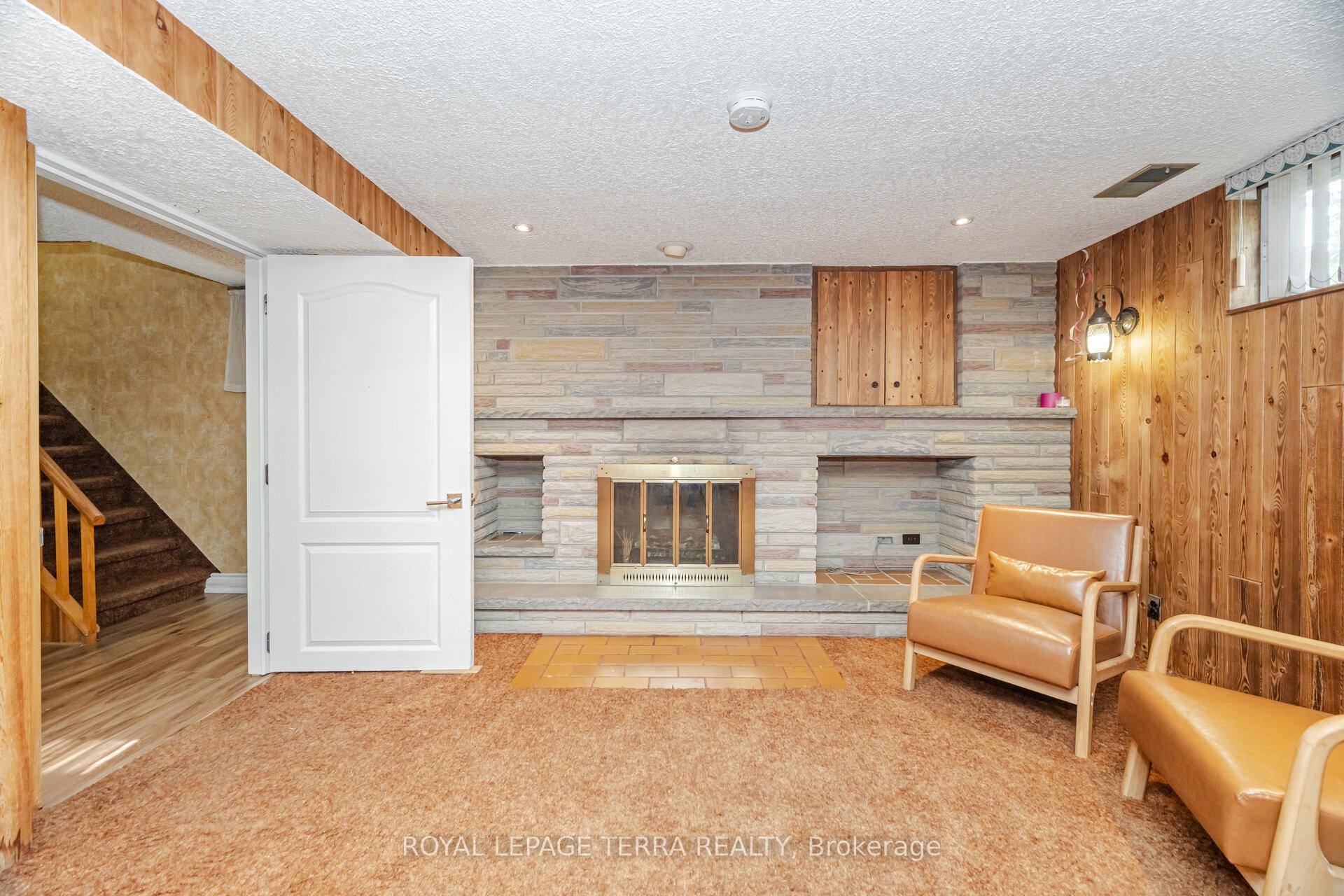 Photo 40 of 65 Alhart Drive, Etobicoke, Thistletown-Beaumonde Heights — HOMEH