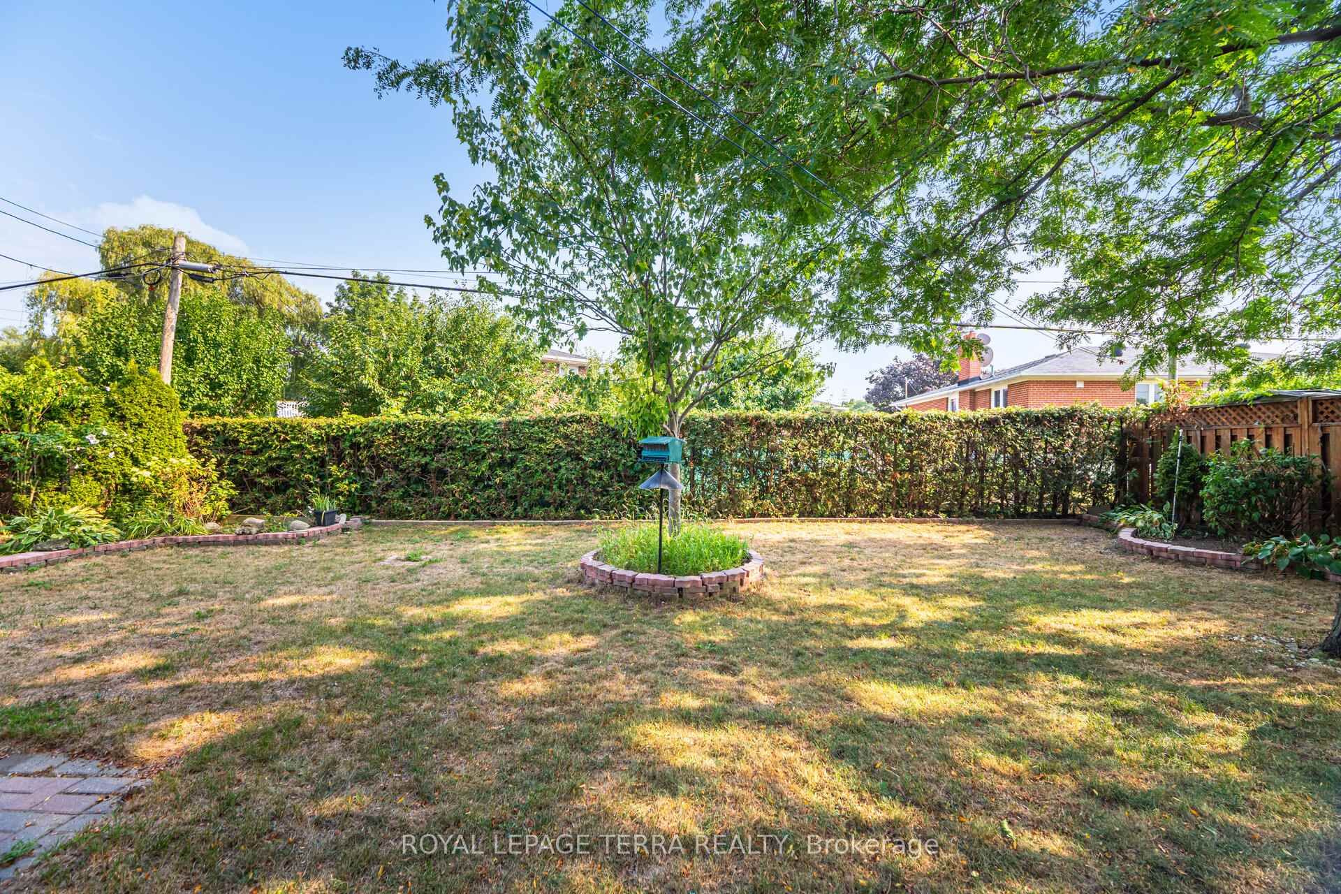 Photo 46 of 65 Alhart Drive, Etobicoke, Thistletown-Beaumonde Heights — HOMEH