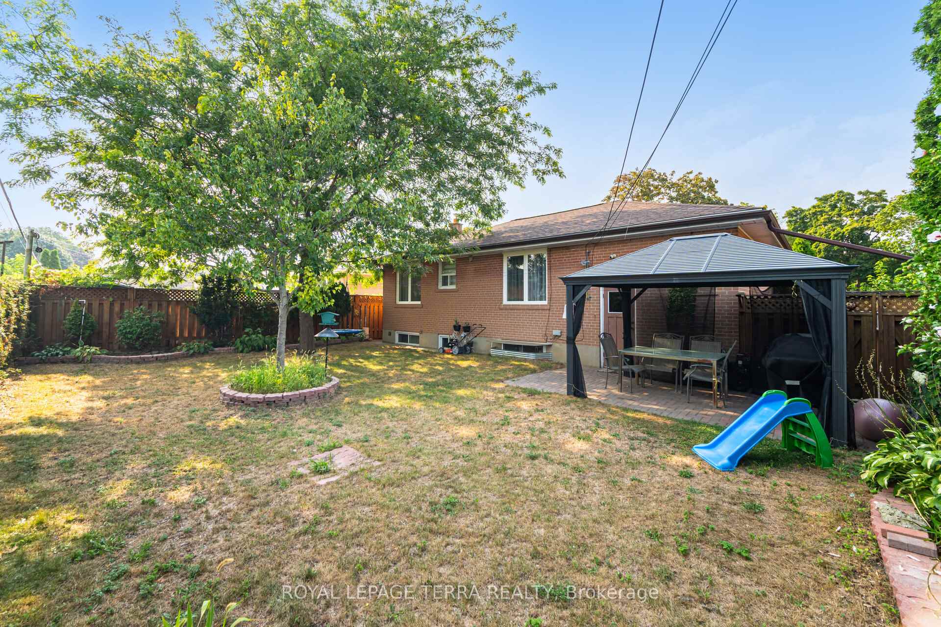 Photo 50 of 65 Alhart Drive, Etobicoke, Thistletown-Beaumonde Heights — HOMEH