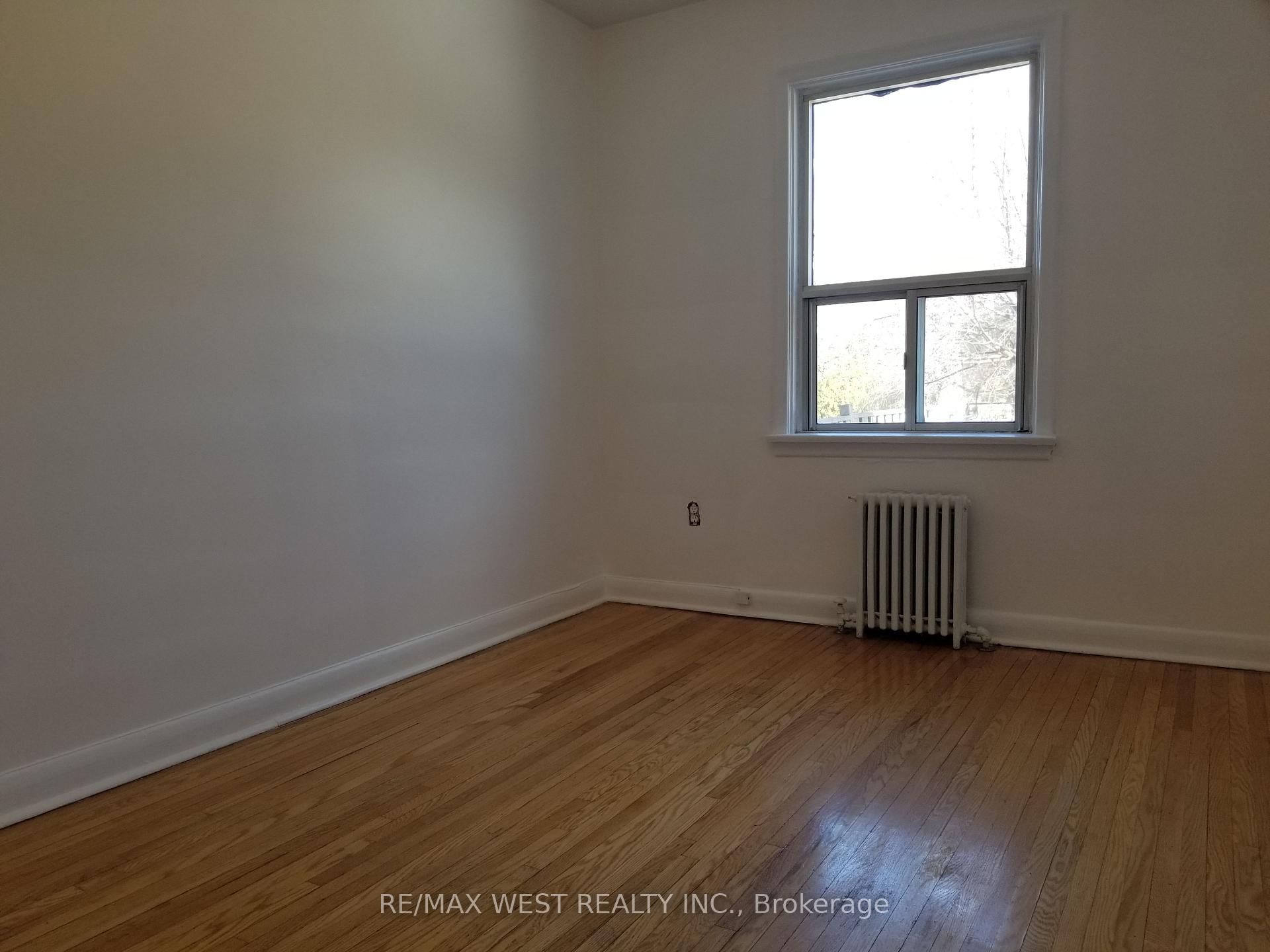 Photo 12 of Unit Main, 2077 Kipling Avenue, Etobicoke, Rexdale-Kipling — HOMEH