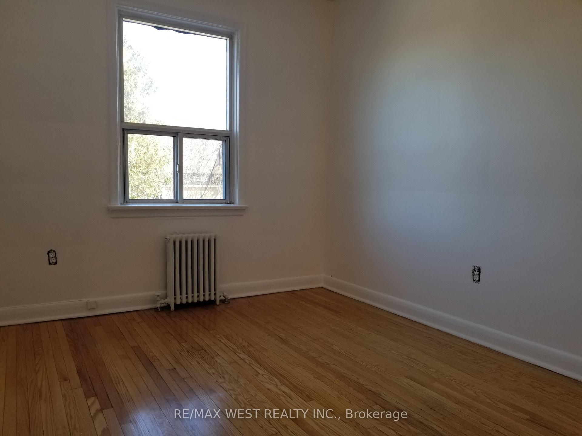 Photo 7 of Unit Main, 2077 Kipling Avenue, Etobicoke, Rexdale-Kipling — HOMEH