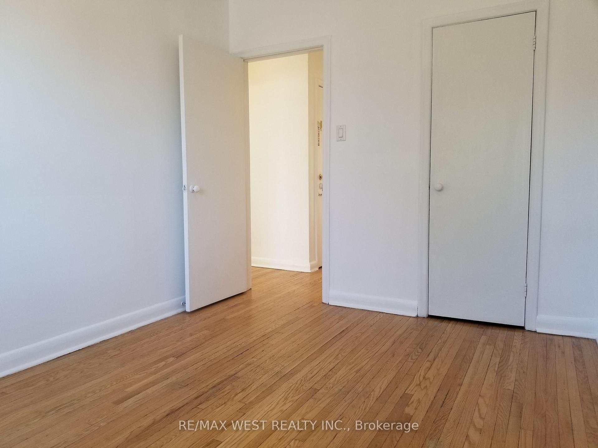 Photo 6 of Unit Main, 2077 Kipling Avenue, Etobicoke, Rexdale-Kipling — HOMEH
