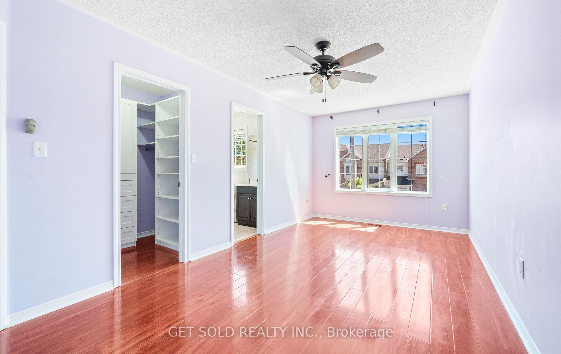 Photo 19 of 16 Mare Crescent, Etobicoke, West Humber-Clairville — HOMEH