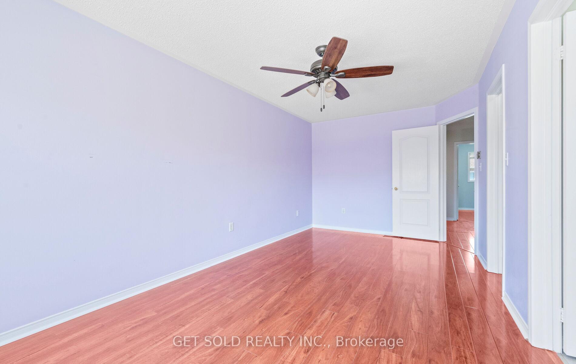 Photo 21 of 16 Mare Crescent, Etobicoke, West Humber-Clairville — HOMEH