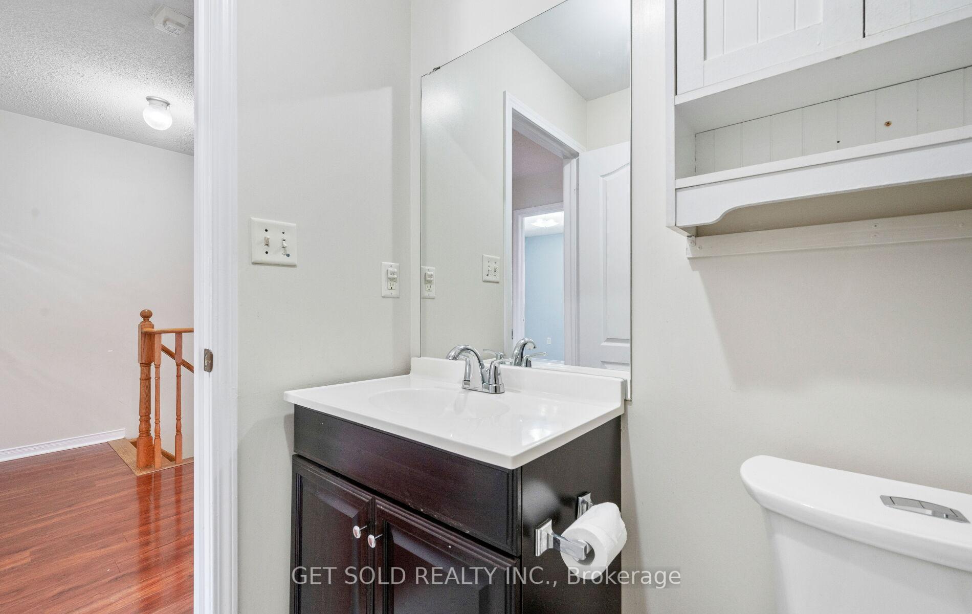 Photo 34 of 16 Mare Crescent, Etobicoke, West Humber-Clairville — HOMEH
