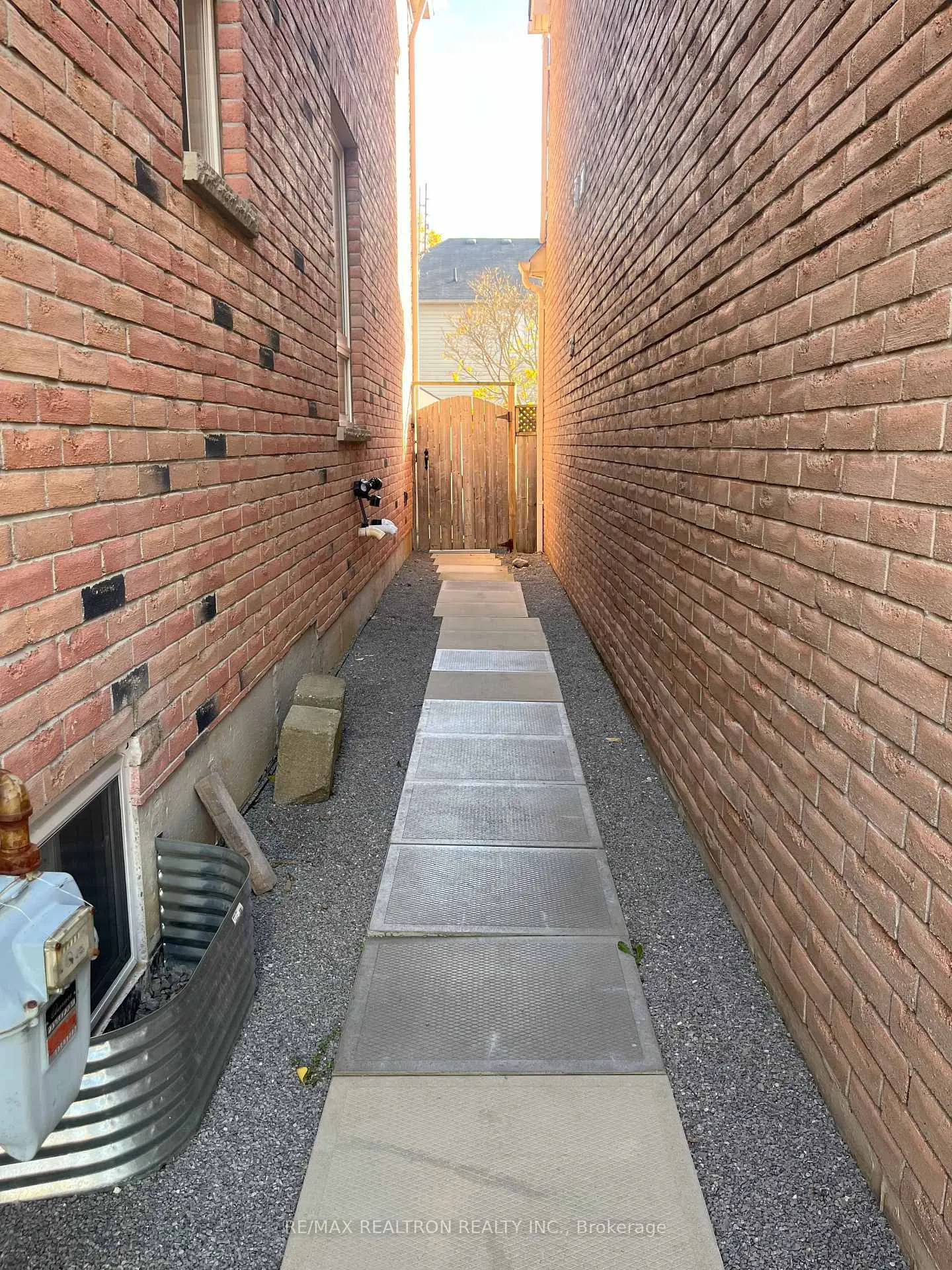Photo 4 of Unit Basement, 25 Slader Heights Street, Ajax, Central East — HOMEH