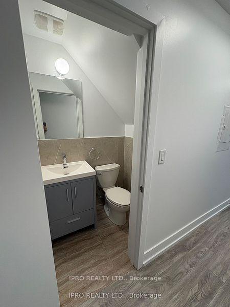 Photo 19 of 125 Ossington Avenue, Toronto, Trinity-Bellwoods — HOMEH