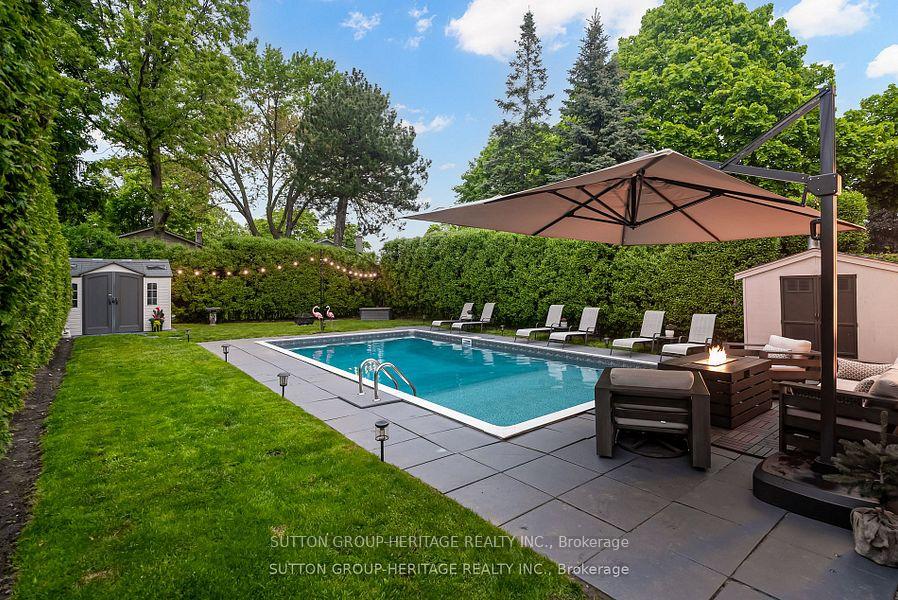 Photo 26 of 22 Paragon Road, Etobicoke, Kingsview Village-The Westway — HOMEH