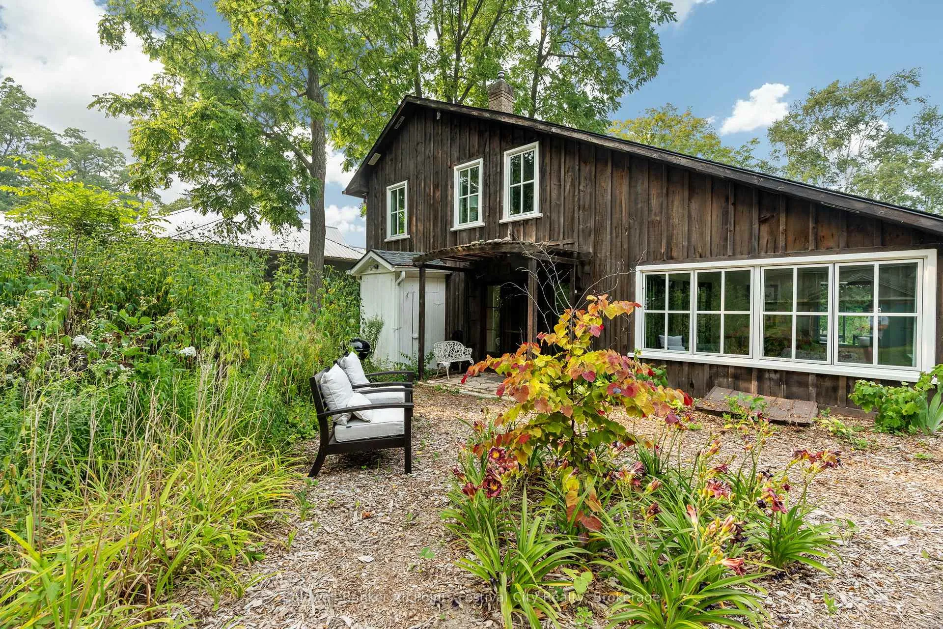 Photo 524 of 26 Bayfield Terrace, Bluewater, Bayfield — HOMEH