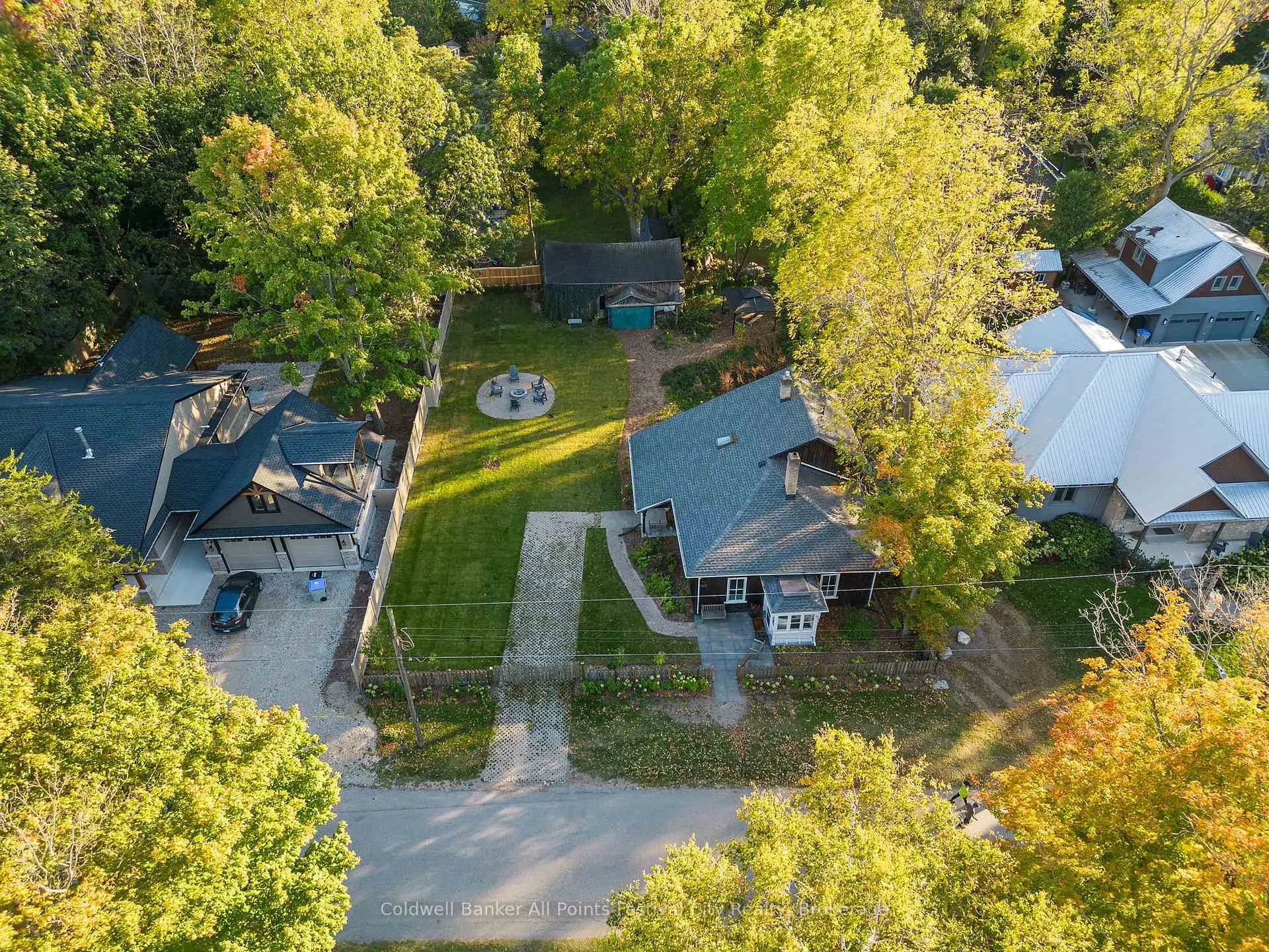 Photo 561 of 26 Bayfield Terrace, Bluewater, Bayfield — HOMEH