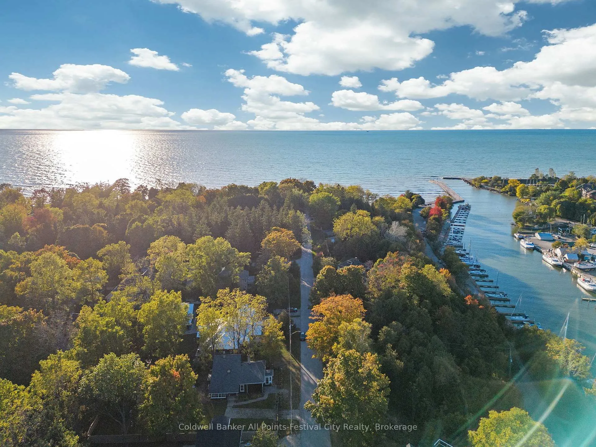 Photo 655 of 26 Bayfield Terrace, Bluewater, Bayfield — HOMEH