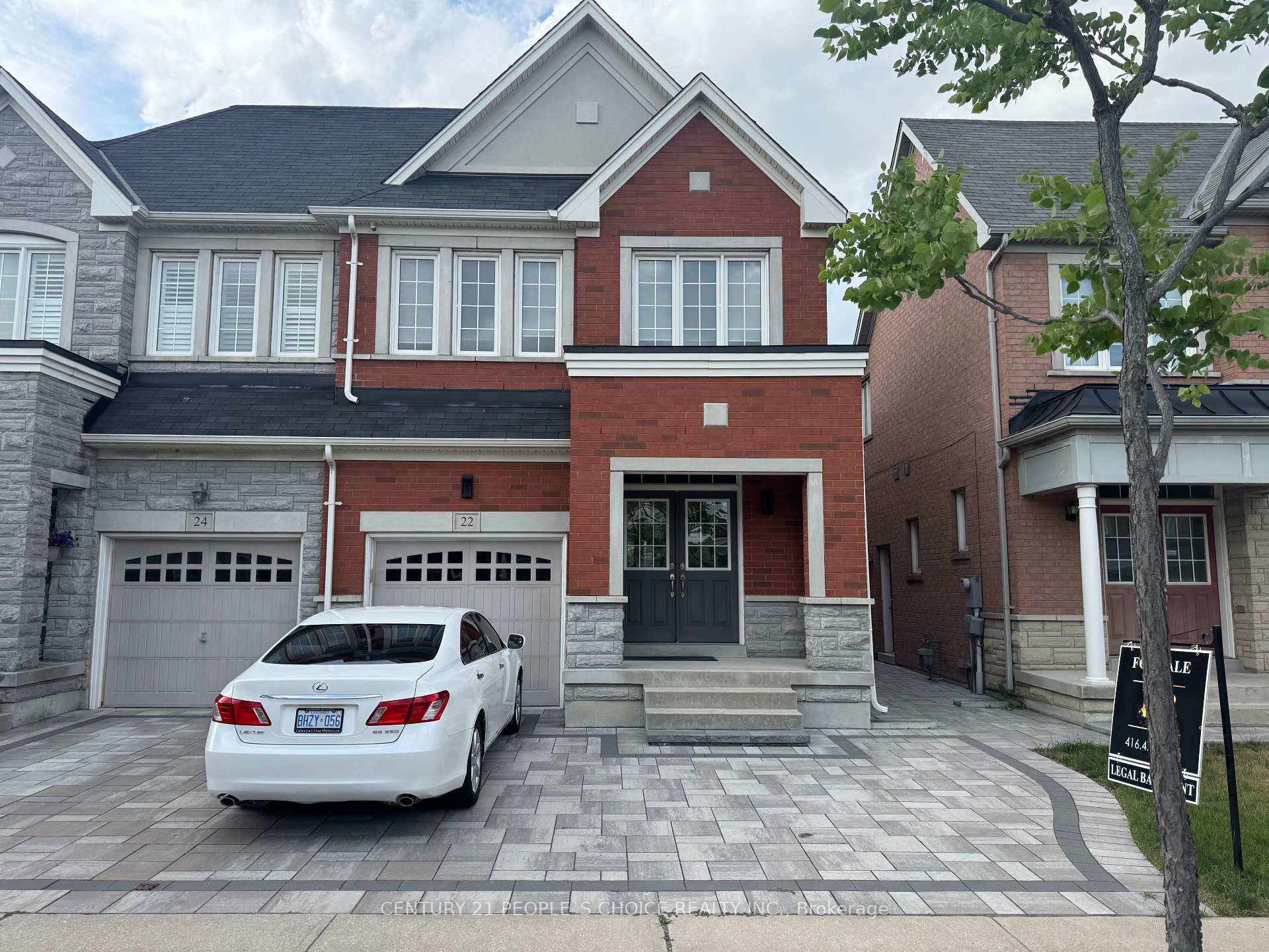Photo 2 of 22 Westowanis Drive, Etobicoke, West Humber-Clairville — HOMEH
