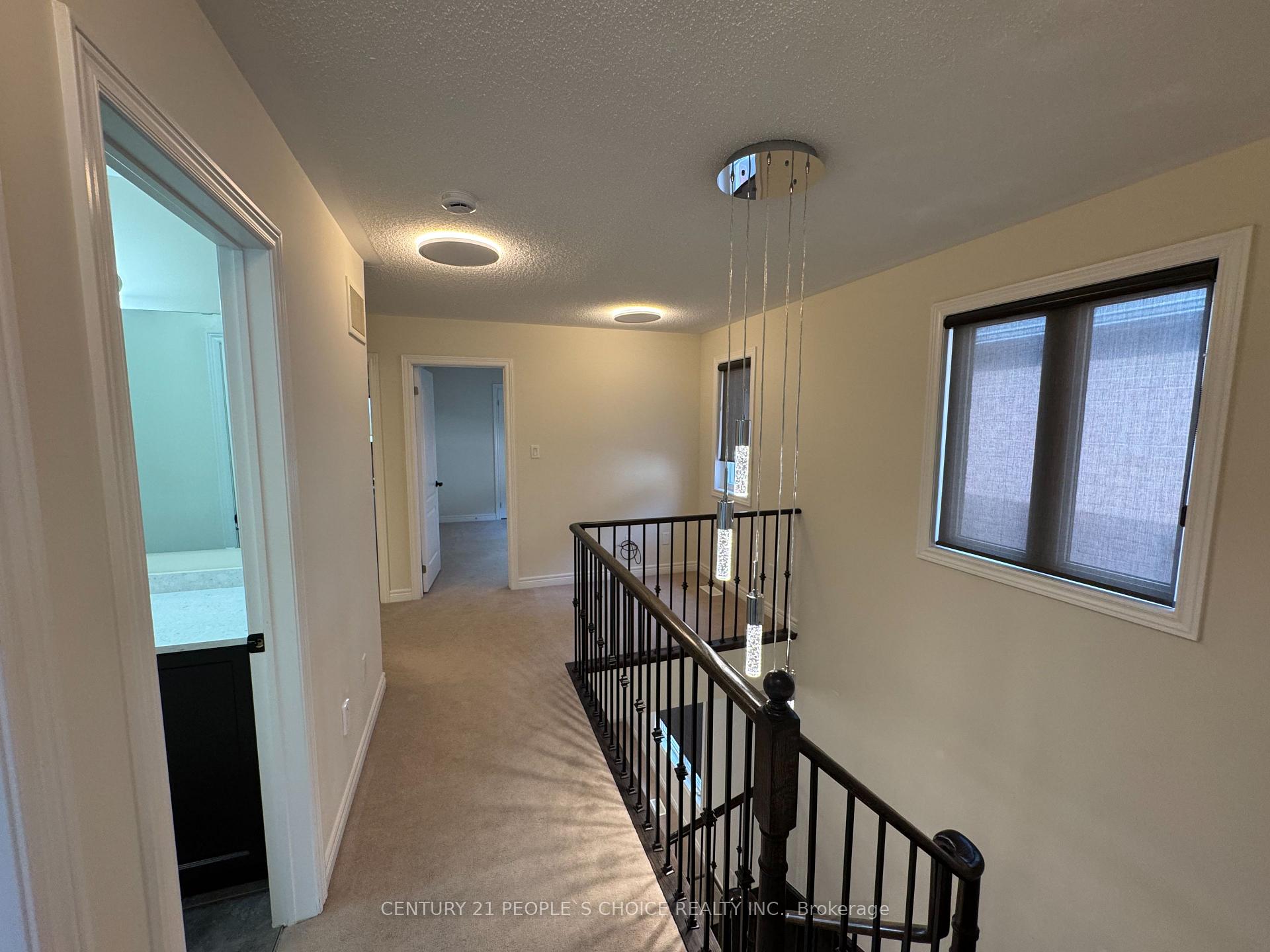 Photo 8 of 22 Westowanis Drive, Etobicoke, West Humber-Clairville — HOMEH
