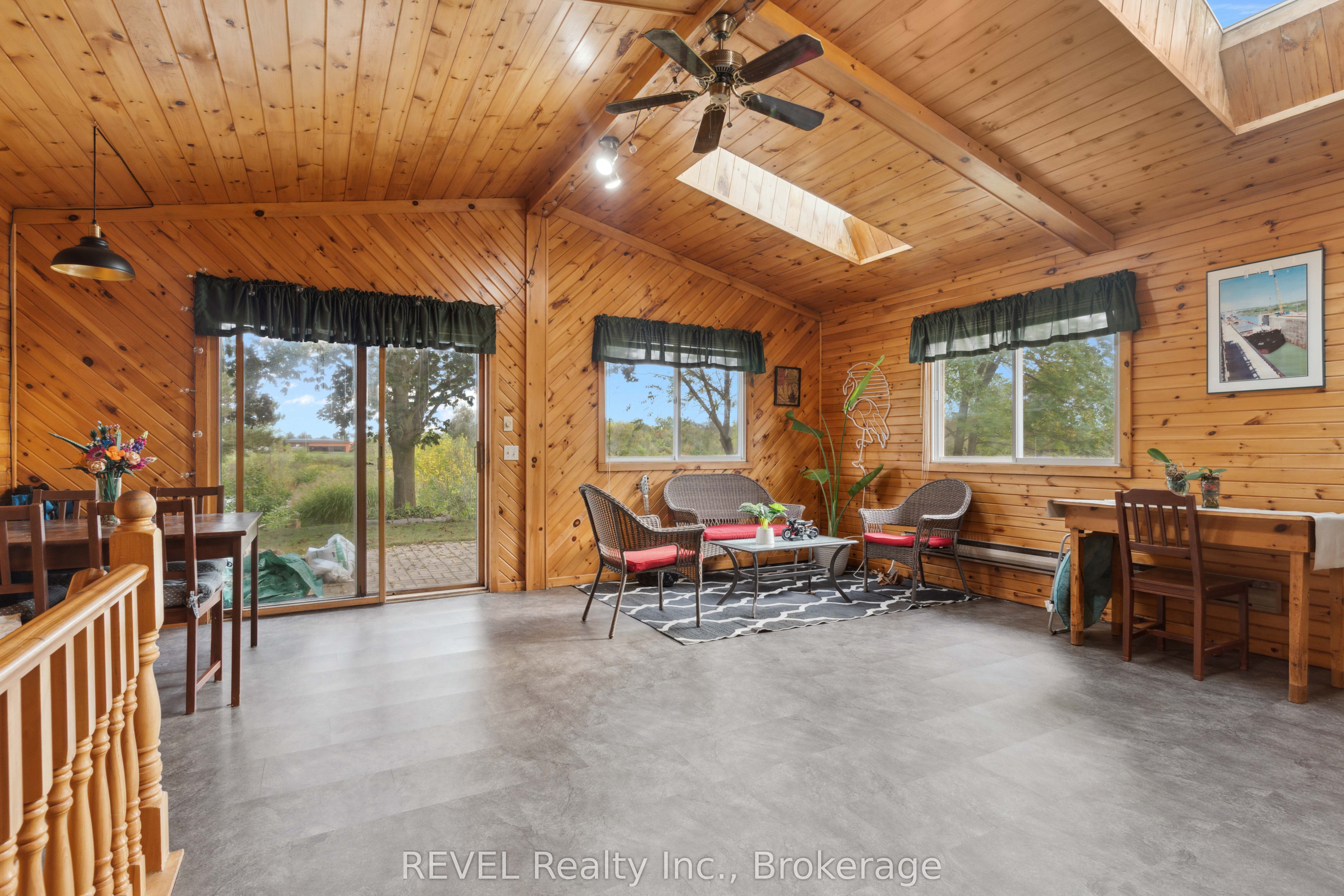 Photo 52 of 126 Colbeck Drive, Welland, Coyle Creek — HOMEH