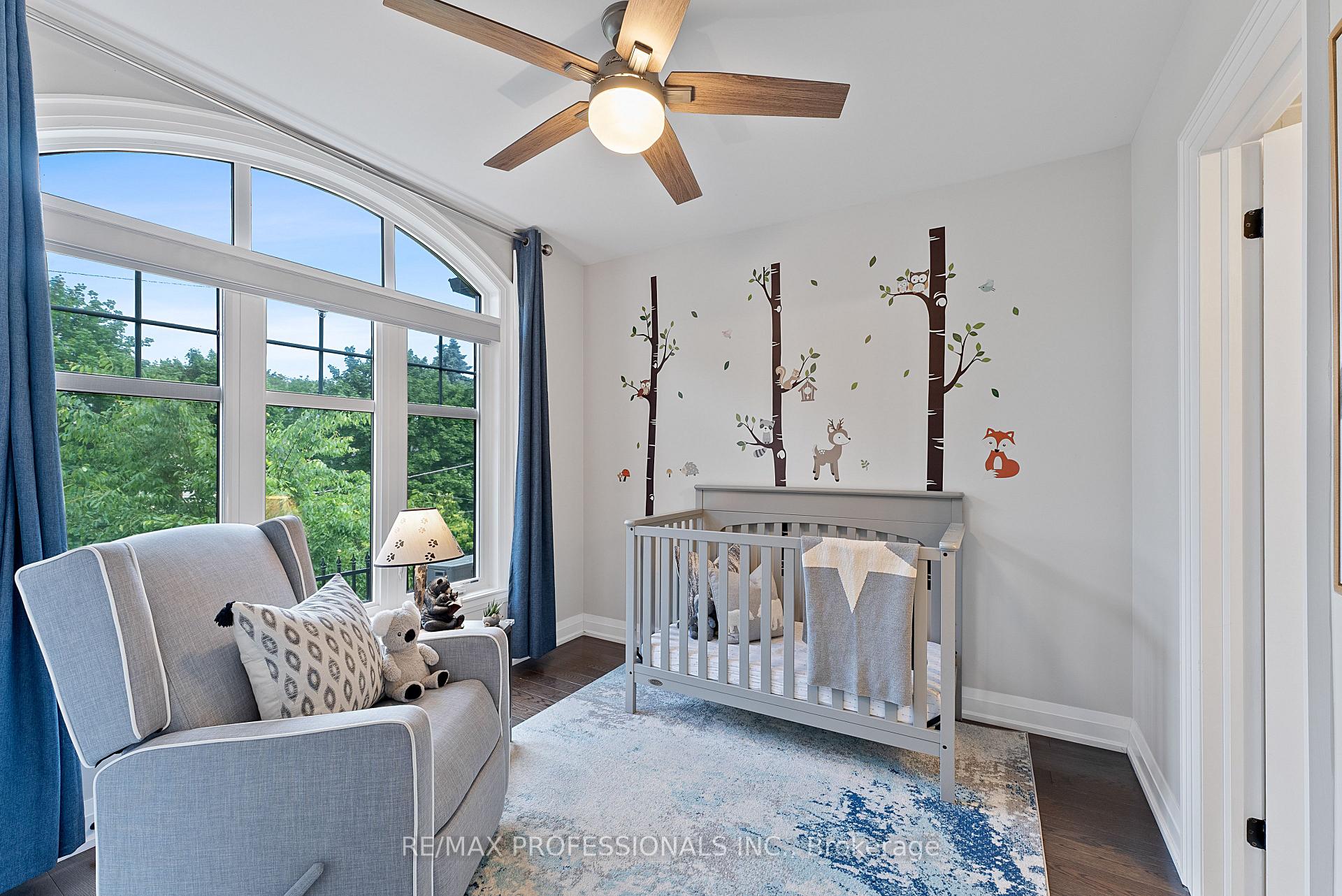 Photo 41 of 12 Brownlea Avenue, Etobicoke, Humber Heights — HOMEH
