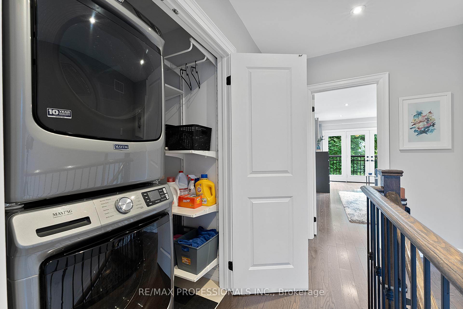 Photo 21 of 12 Brownlea Avenue, Etobicoke, Humber Heights — HOMEH