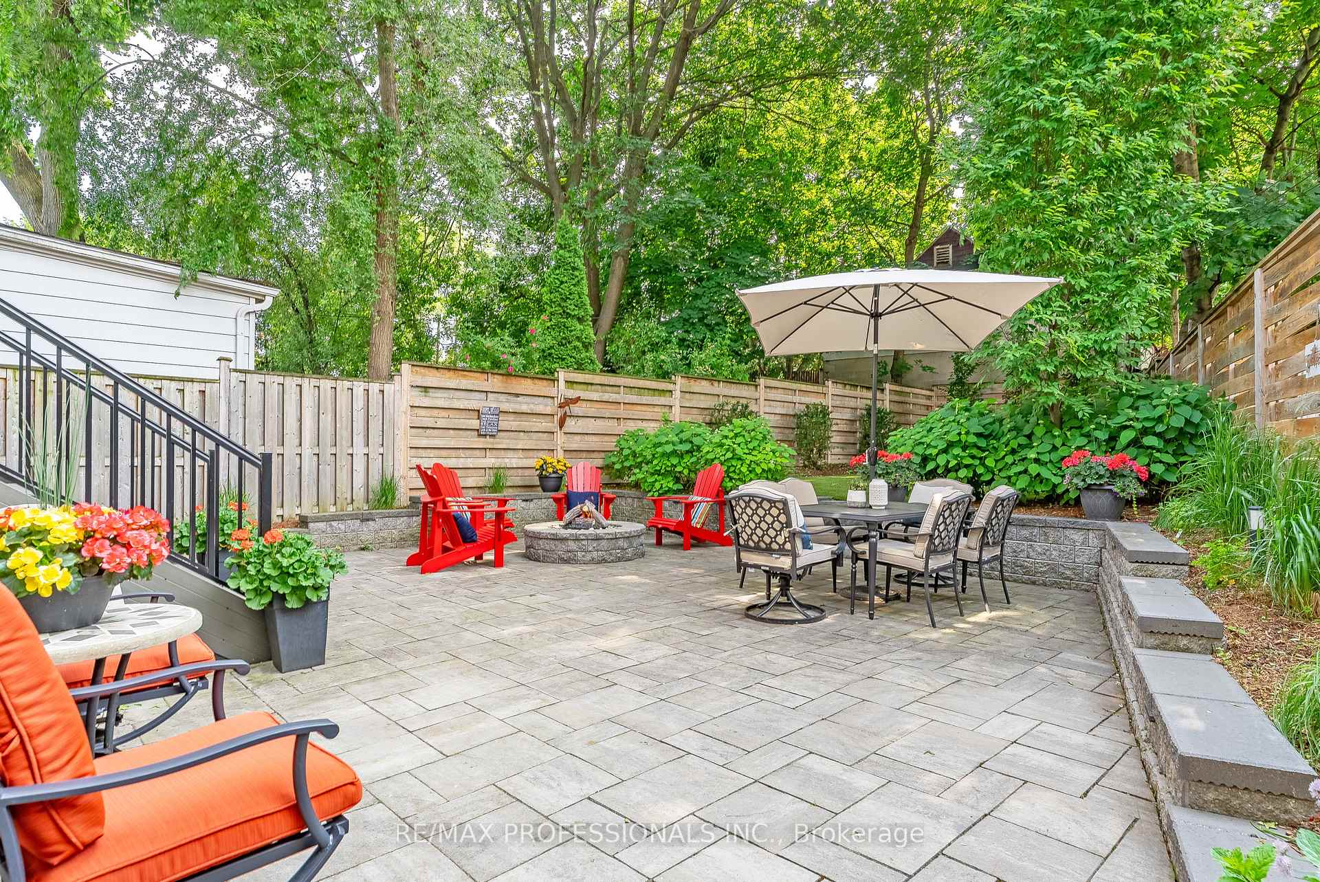 Photo 30 of 12 Brownlea Avenue, Etobicoke, Humber Heights — HOMEH