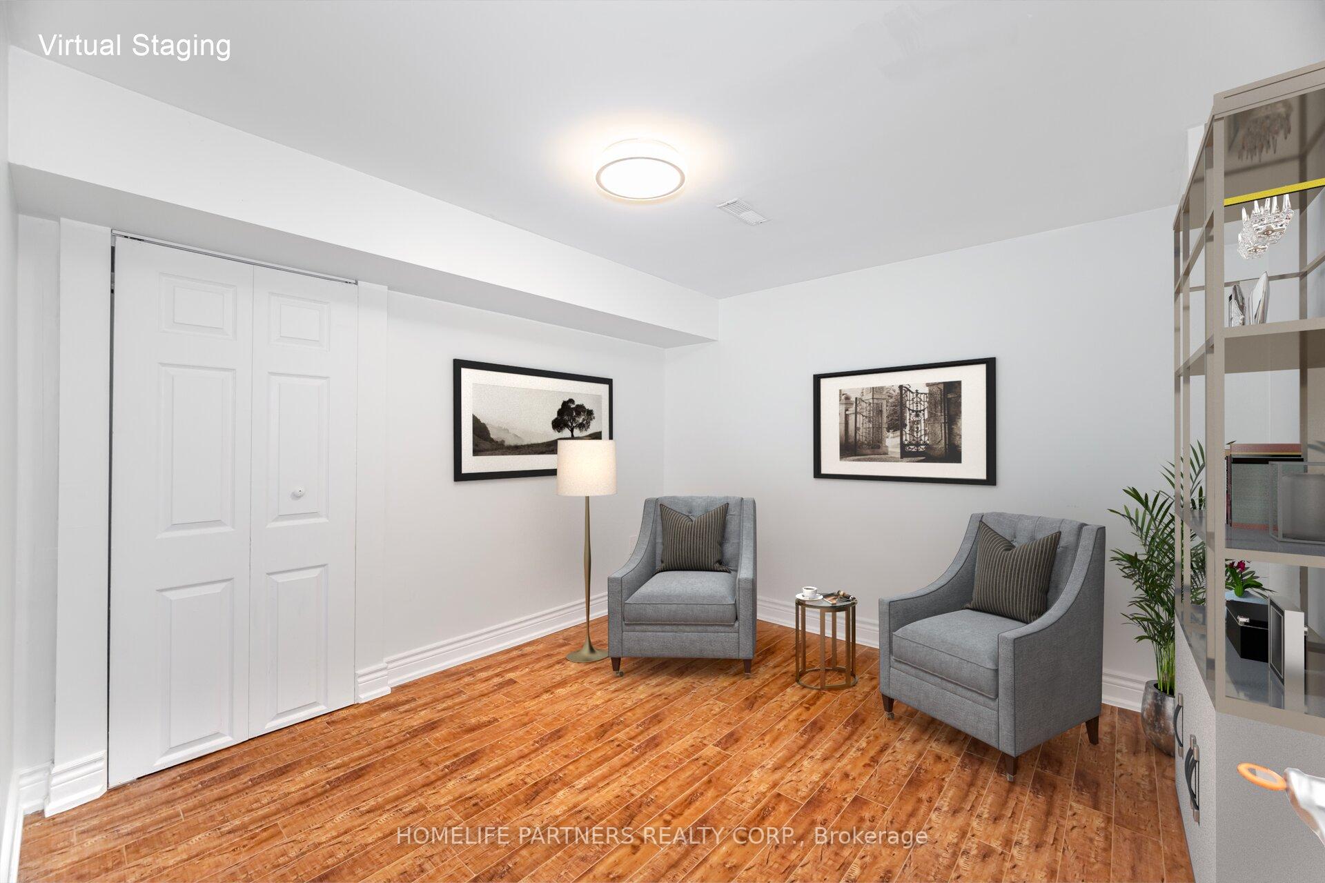 Photo 37 of 54 Fordwich Crescent, Etobicoke, Rexdale-Kipling — HOMEH