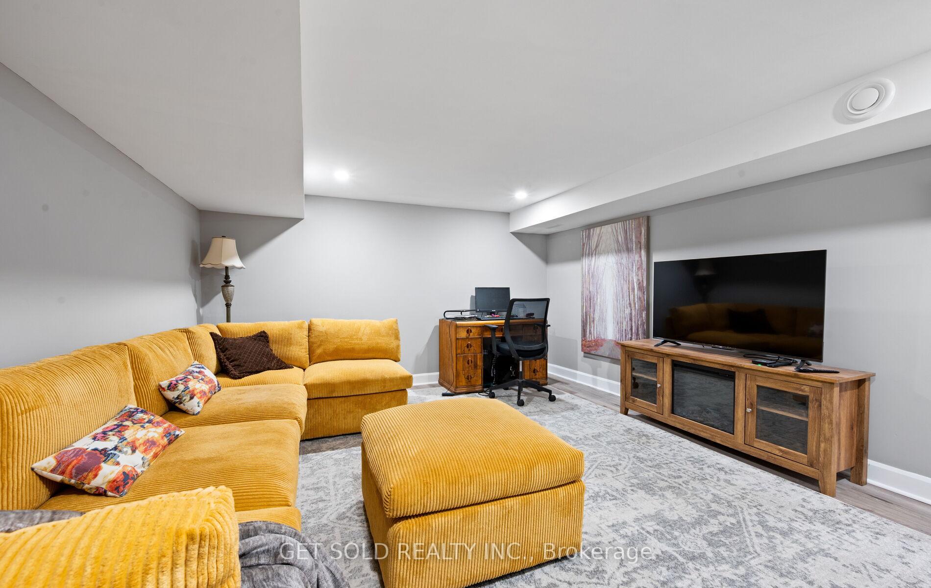 Photo 28 of 57 Taysham Crescent, Etobicoke, Thistletown-Beaumonde Heights — HOMEH