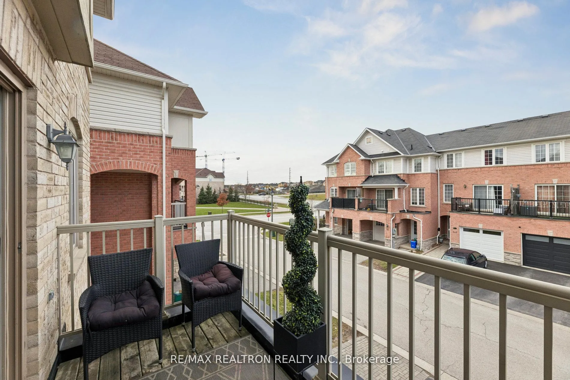 Photo 282 of 106 Barnham Street, Ajax, Central East — HOMEH