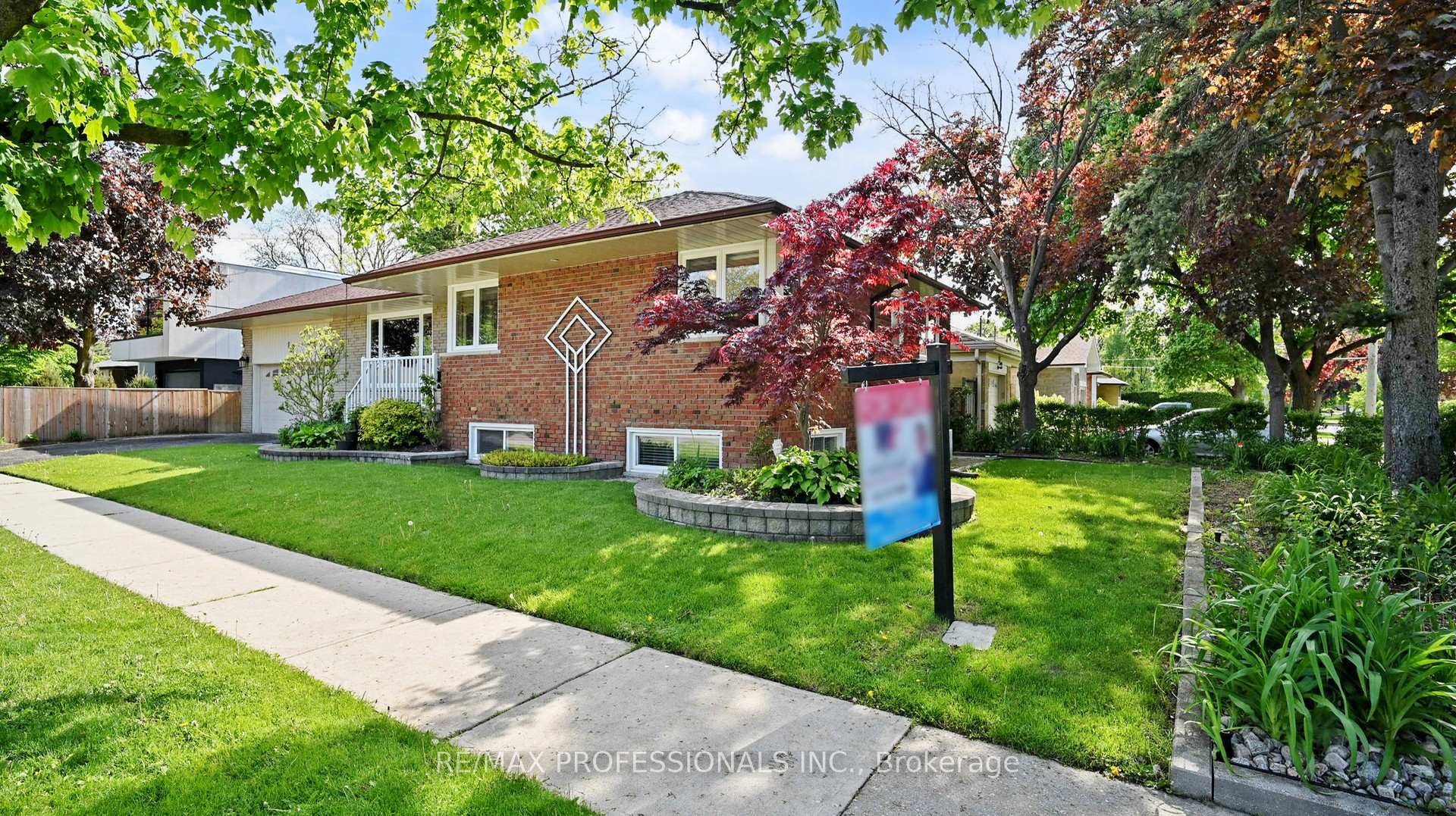 Photo 43 of 2 Woodpark Road, Etobicoke, Willowridge-Martingrove-Richview — HOMEH