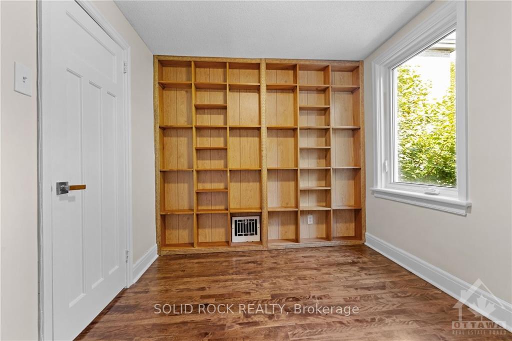 Photo 10 of 11 Gilchrist Avenue, Ottawa, Ottawa West — HOMEH