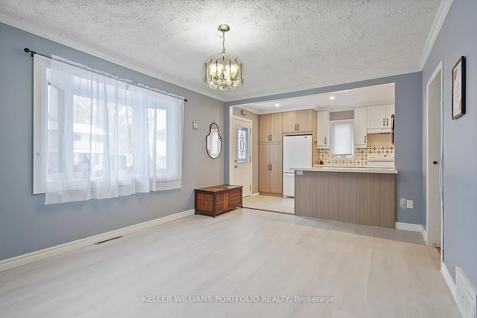 Photo 110 of 144 Admiral Road, Ajax, South East — HOMEH