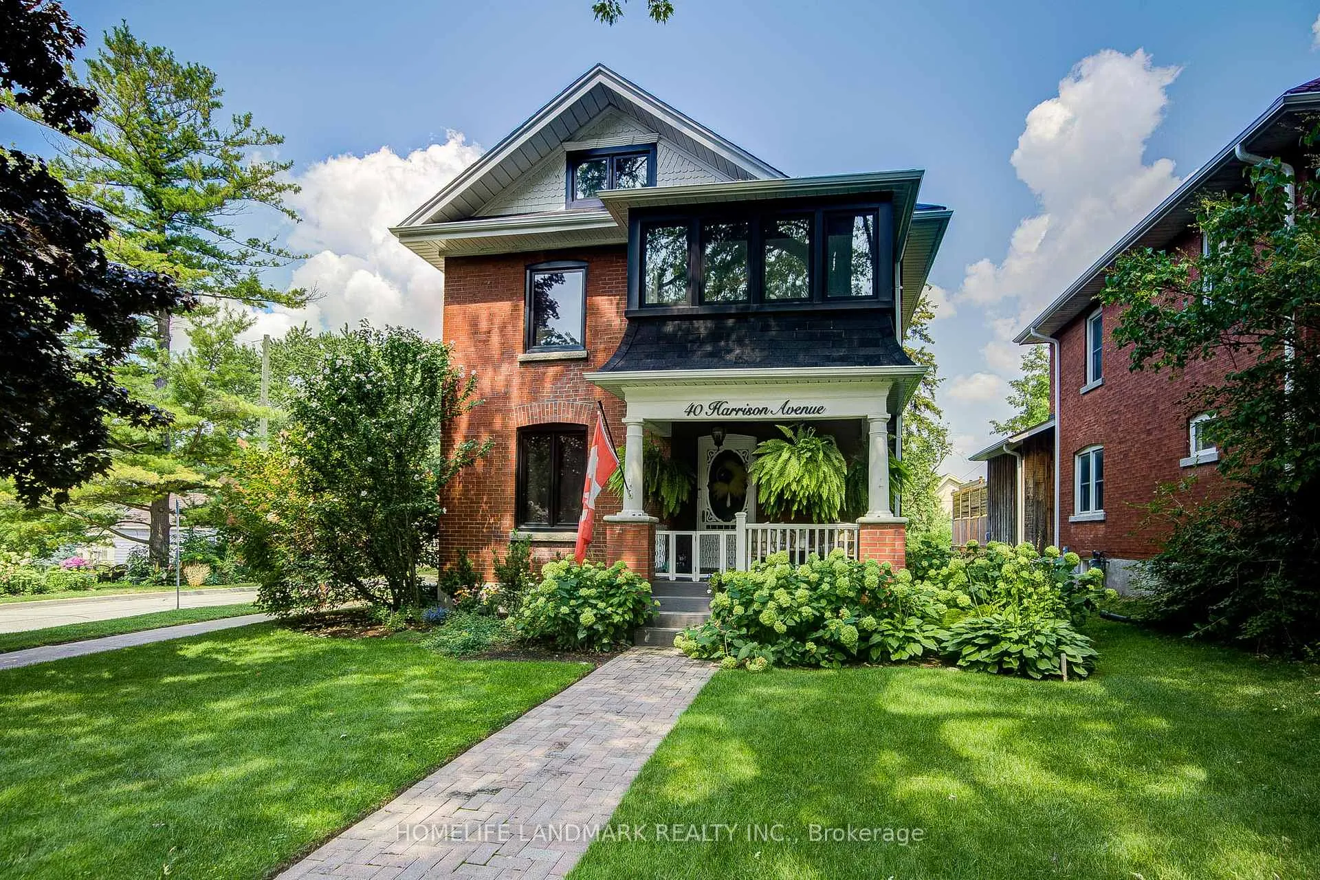 Photo 8 of 40 Harrison Avenue, Aurora, Aurora Village — HOMEH