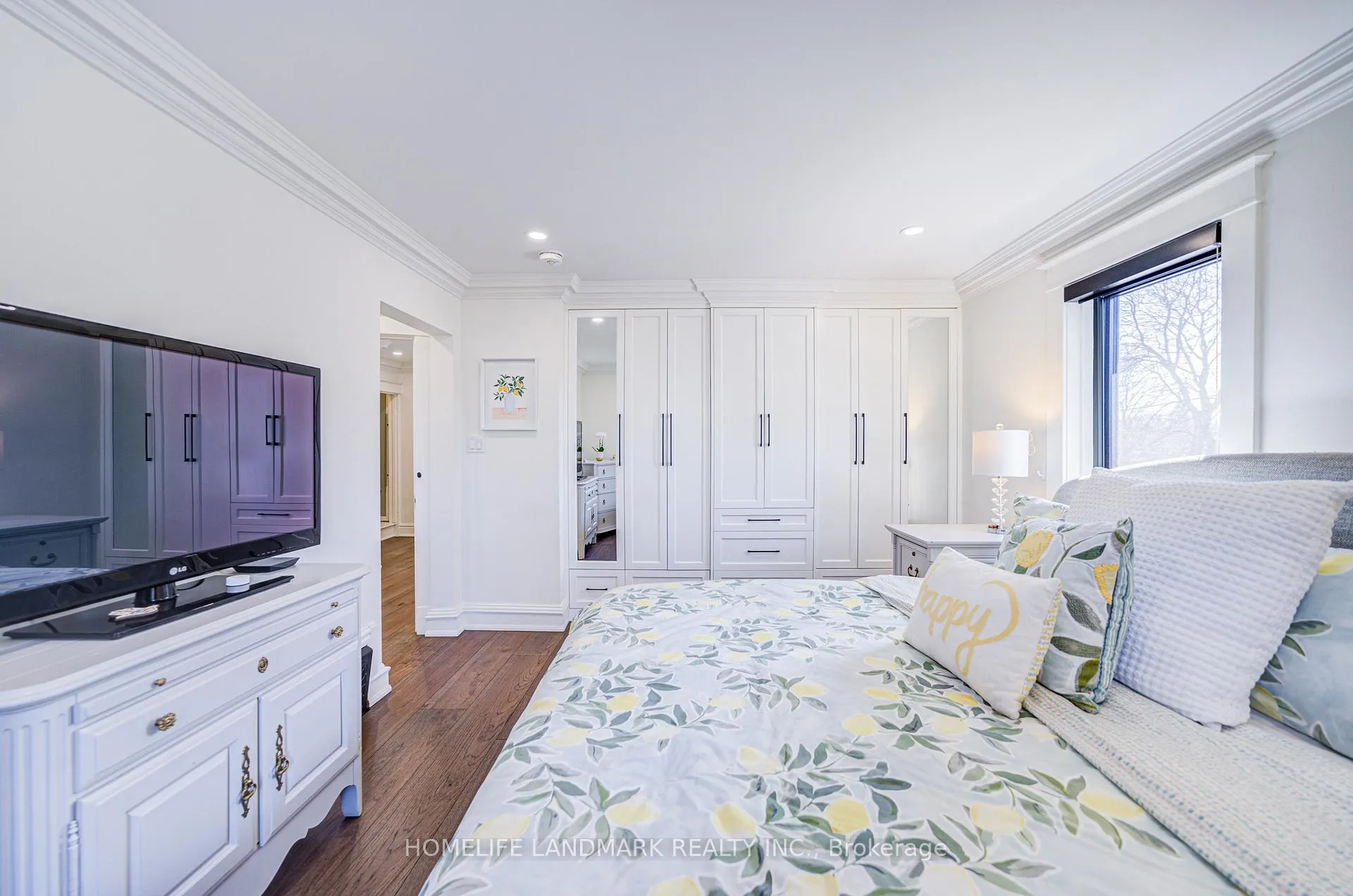 Photo 160 of 40 Harrison Avenue, Aurora, Aurora Village — HOMEH