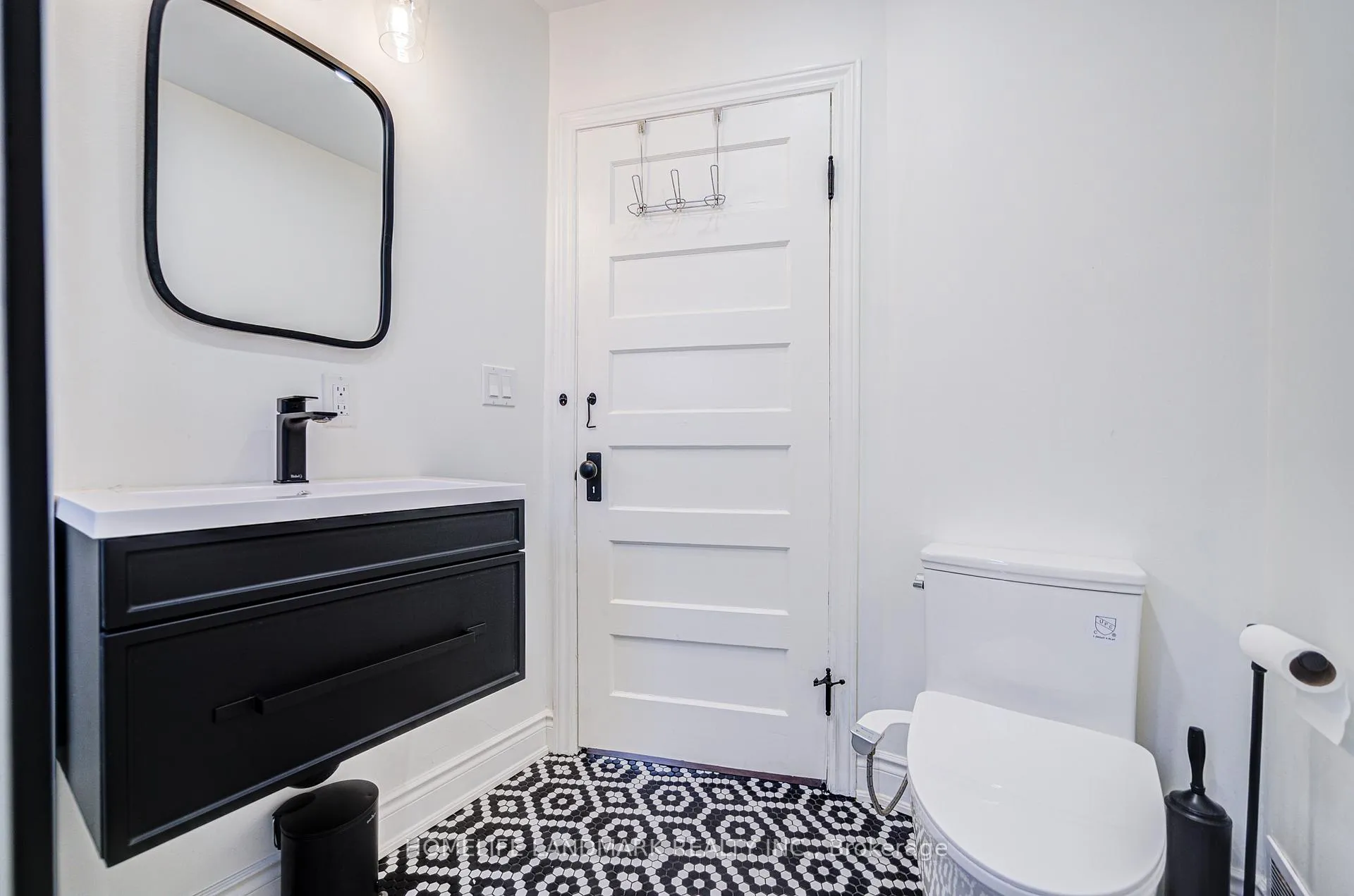Photo 187 of 40 Harrison Avenue, Aurora, Aurora Village — HOMEH