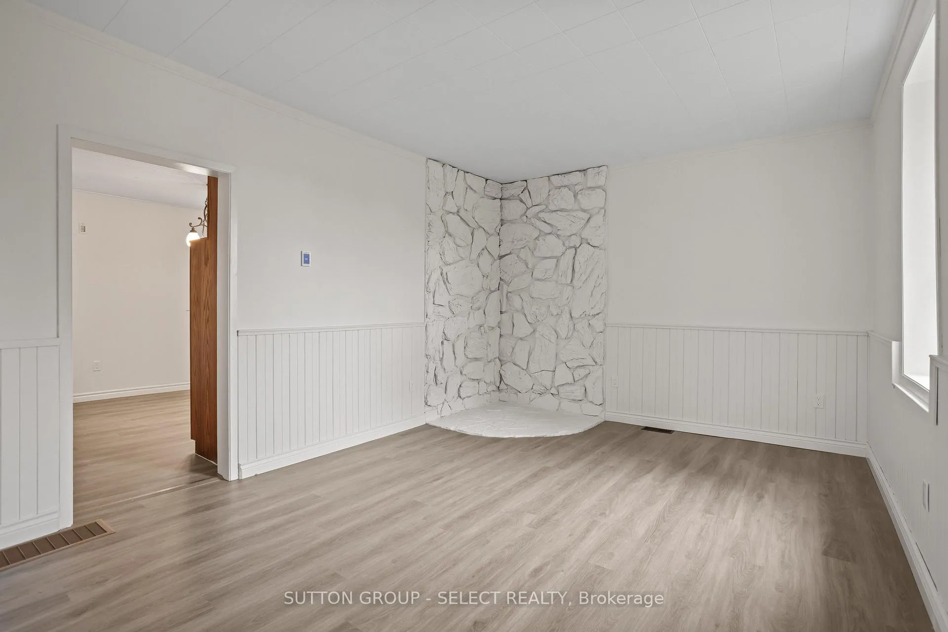 Photo 105 of 71479 Babylon Line, Bluewater, Hay — HOMEH