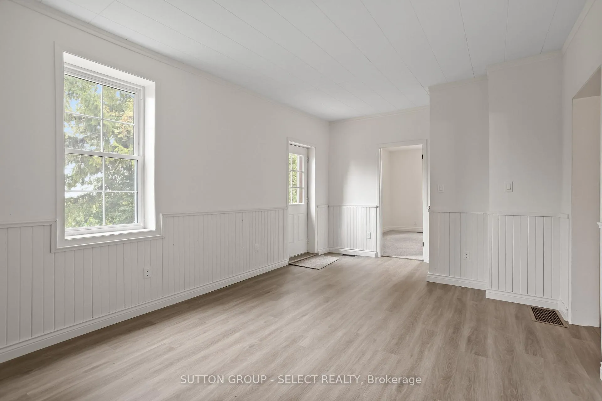 Photo 102 of 71479 Babylon Line, Bluewater, Hay — HOMEH