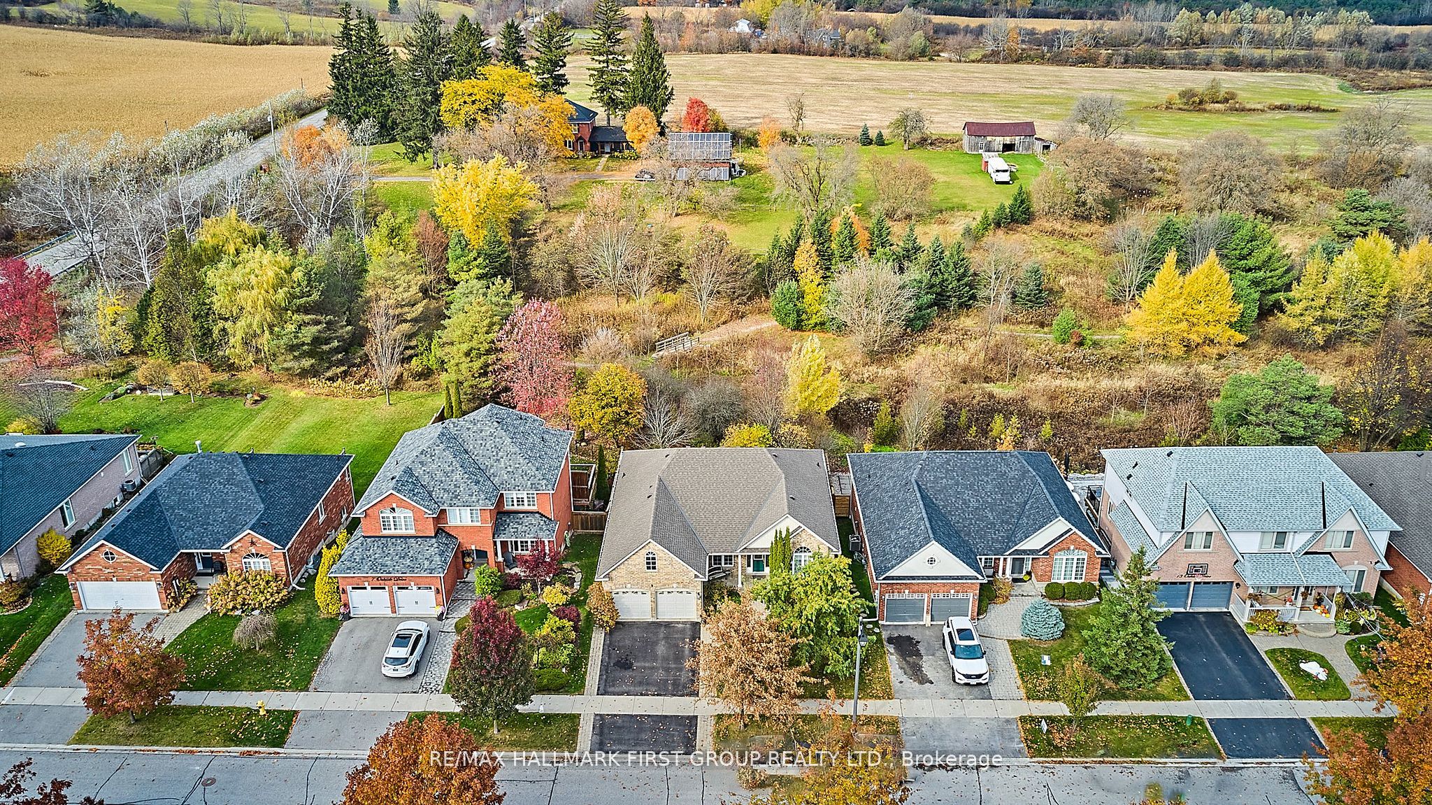 Photo 42 of 9 Oakside Drive, Uxbridge — HOMEH
