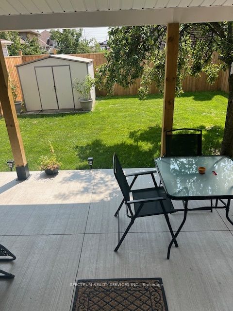 Photo 24 of 15 Albany (Middle Level) Drive, Vaughan, West Woodbridge — HOMEH