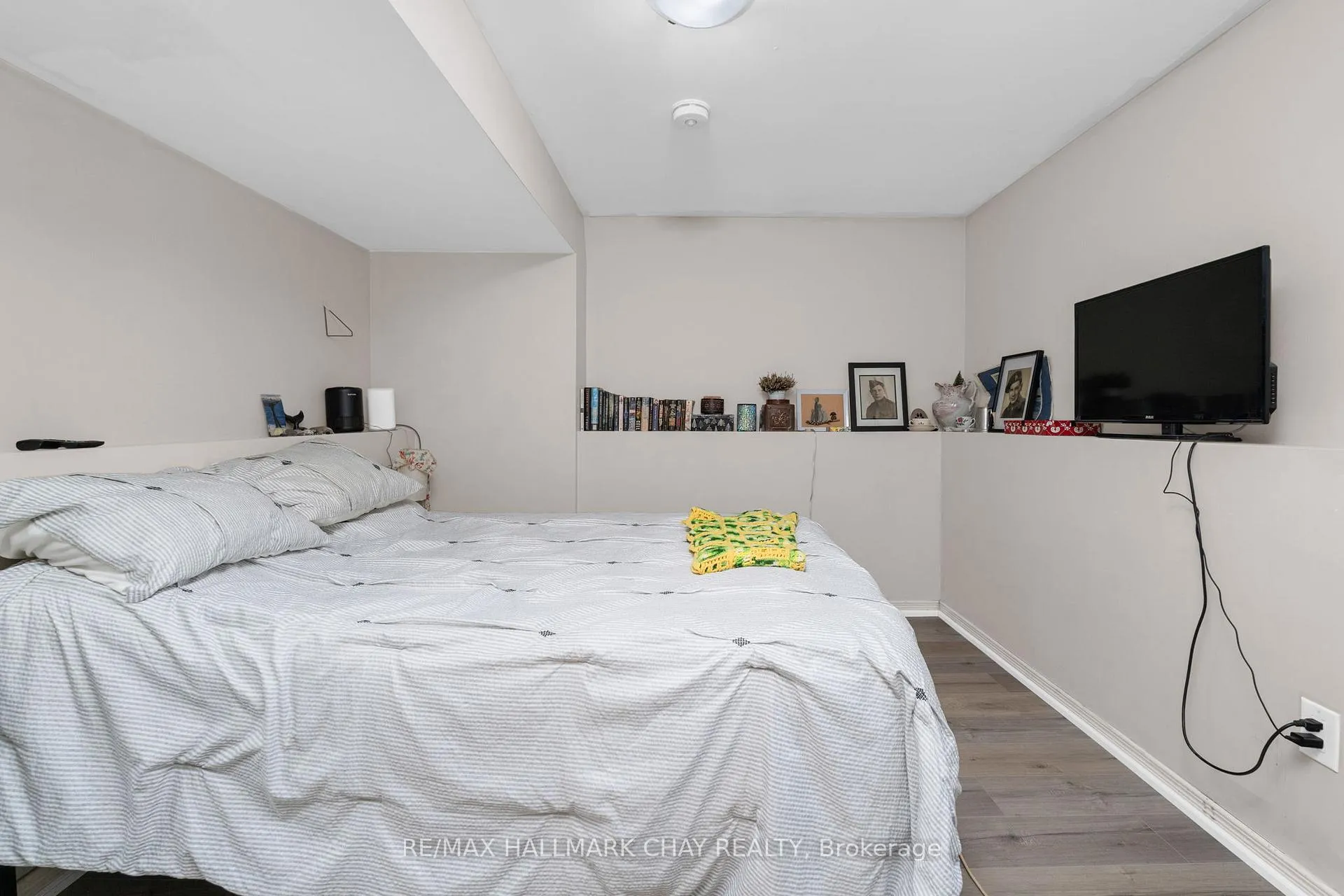 Photo 150 of 46 Carol Road, Barrie, Allandale Heights — HOMEH