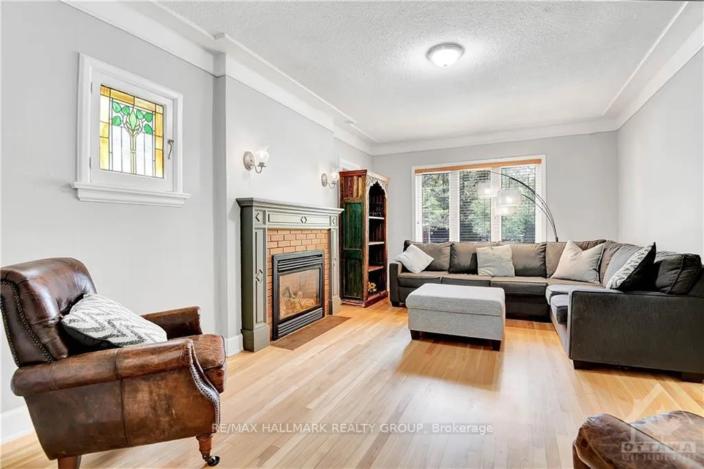 Photo 3 of 22-24 Byron Avenue, Ottawa, Ottawa West — HOMEH