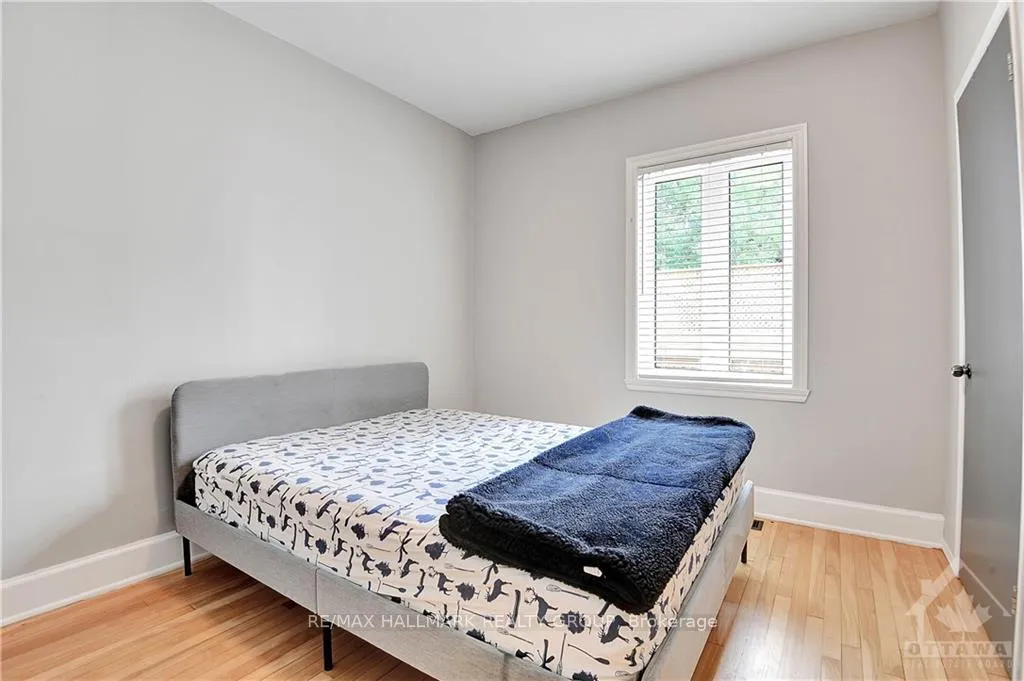 Photo 8 of 22-24 Byron Avenue, Ottawa, Ottawa West — HOMEH